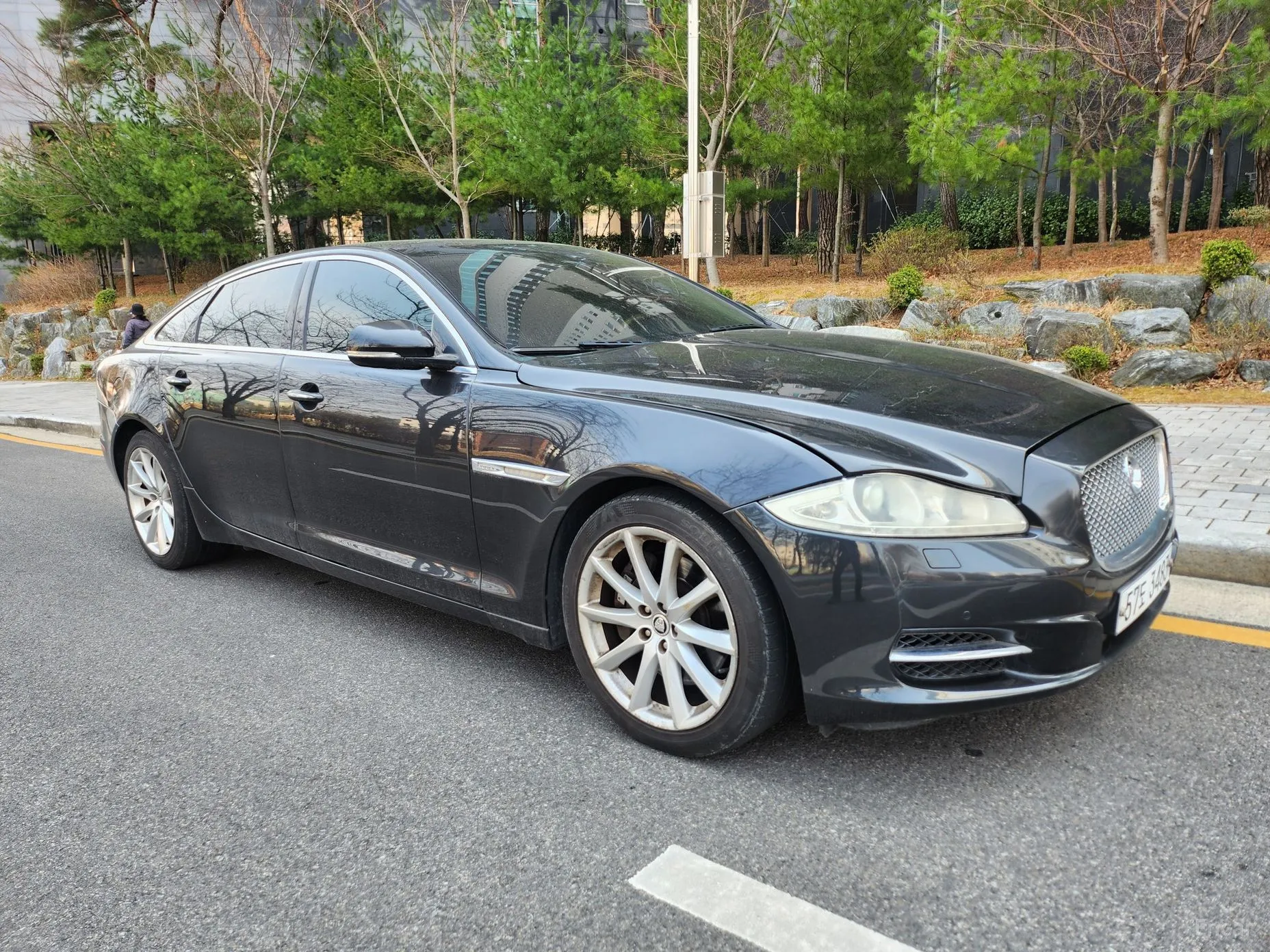 Jaguar All New XJ превью 17