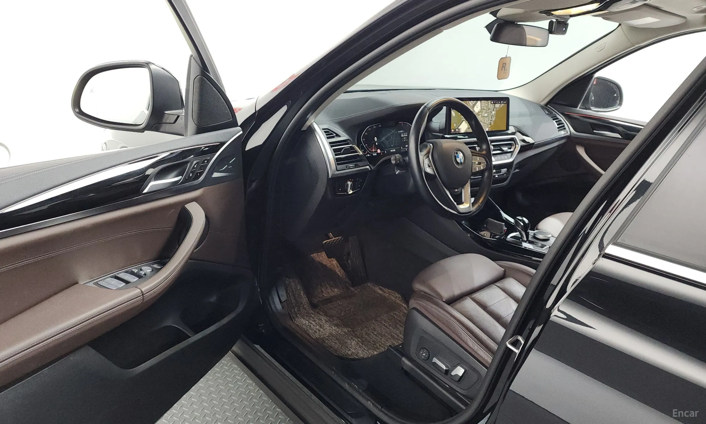 BMW X3 (G01) превью 10