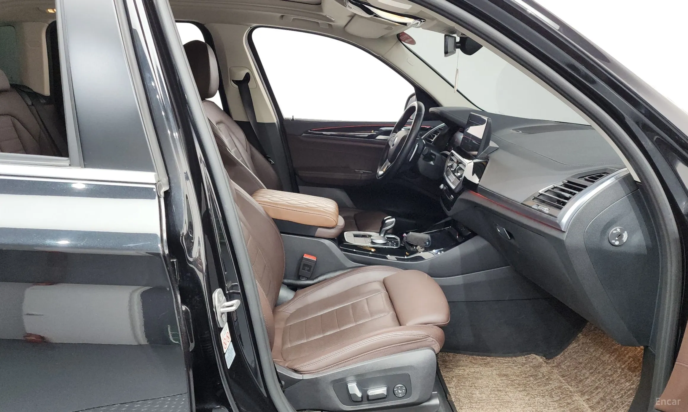 BMW X3 (G01) превью 11