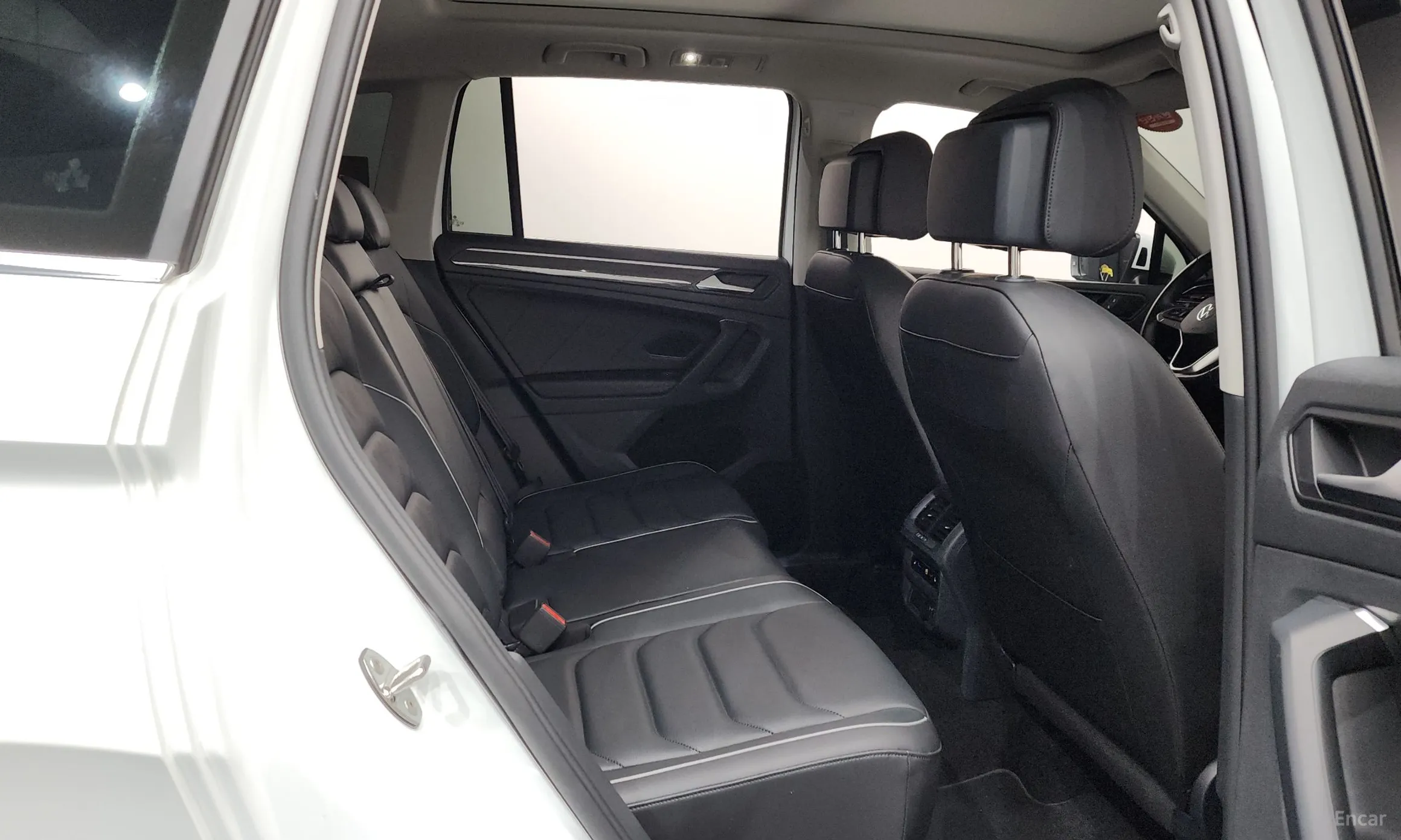Volkswagen Tiguan 2nd Generation превью 12