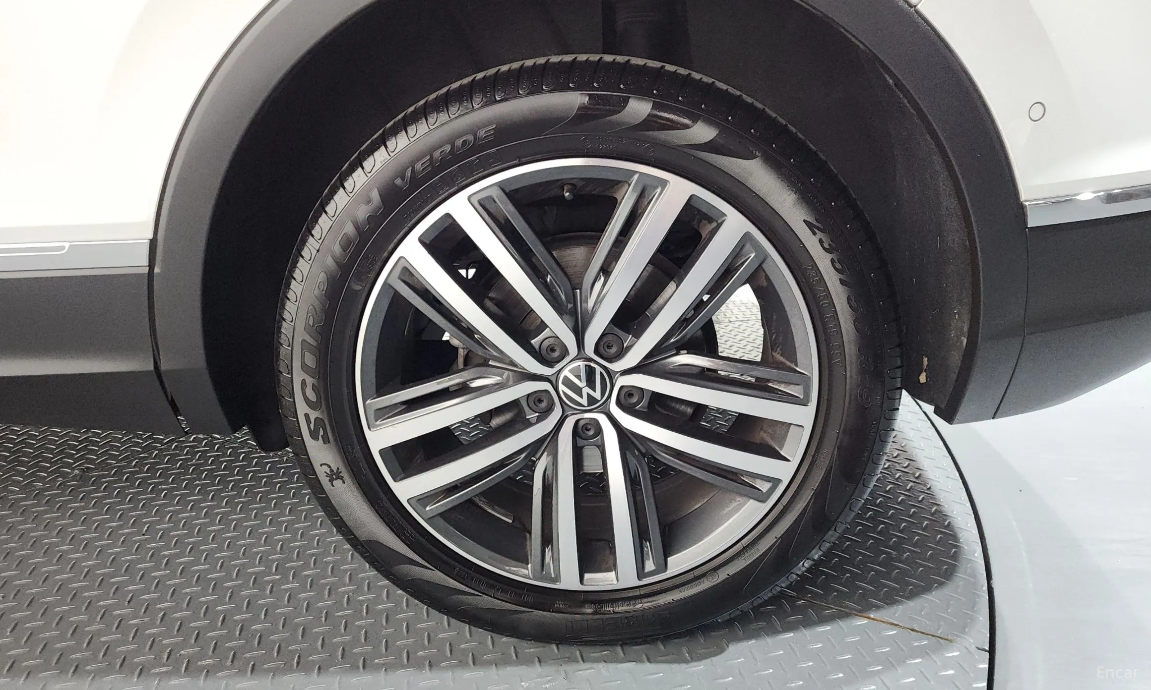 Volkswagen Tiguan 2nd Generation превью 5