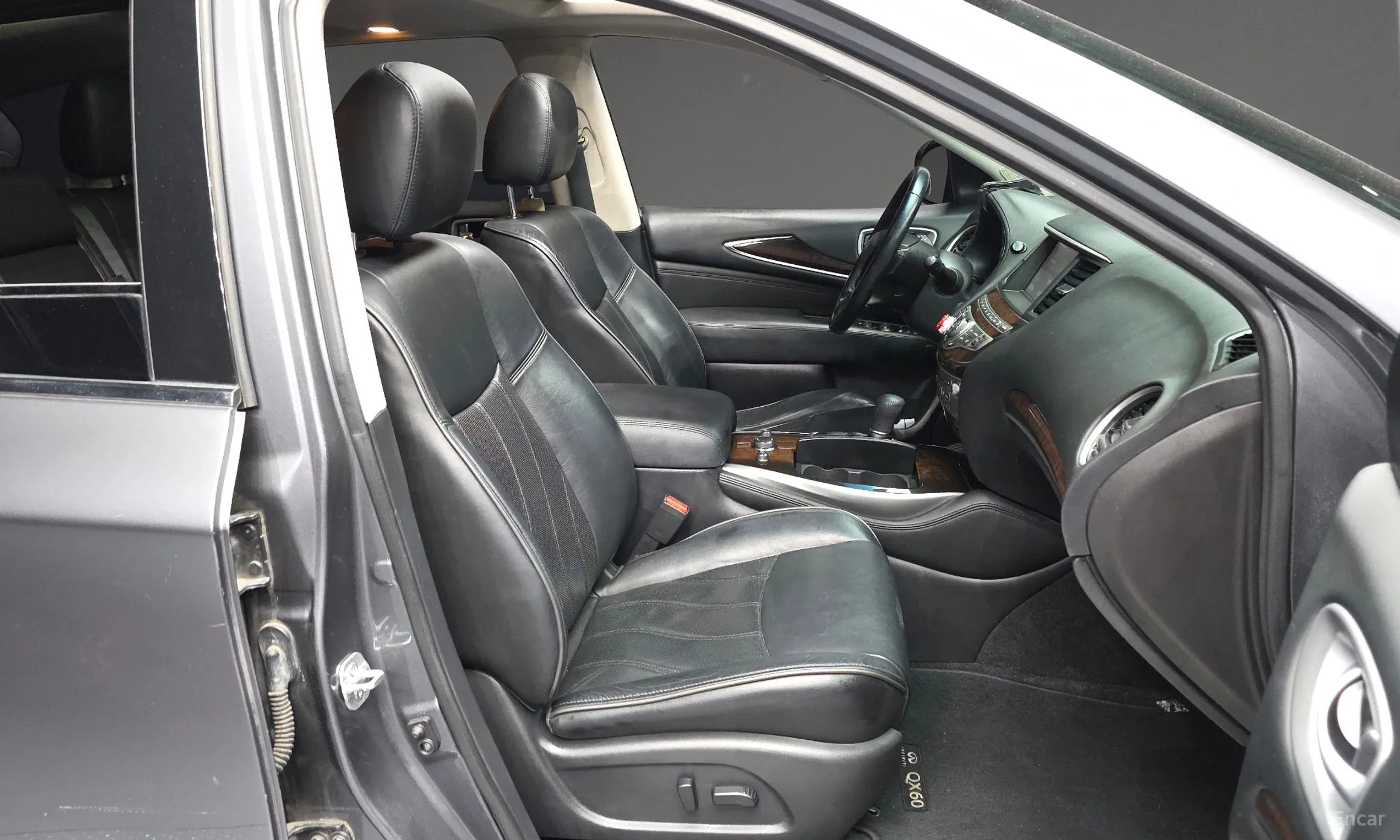 Infiniti QX60 превью 11