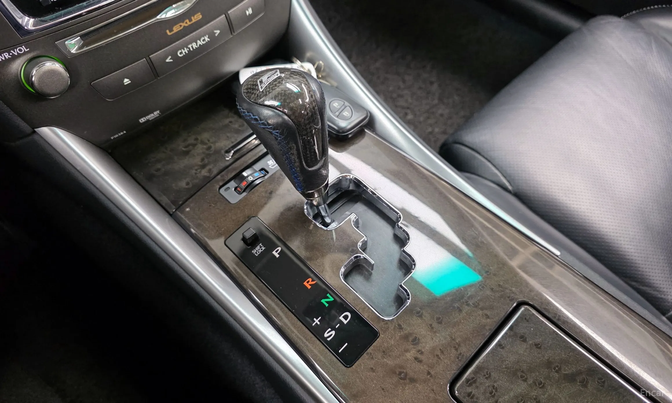 Lexus IS250 превью 9