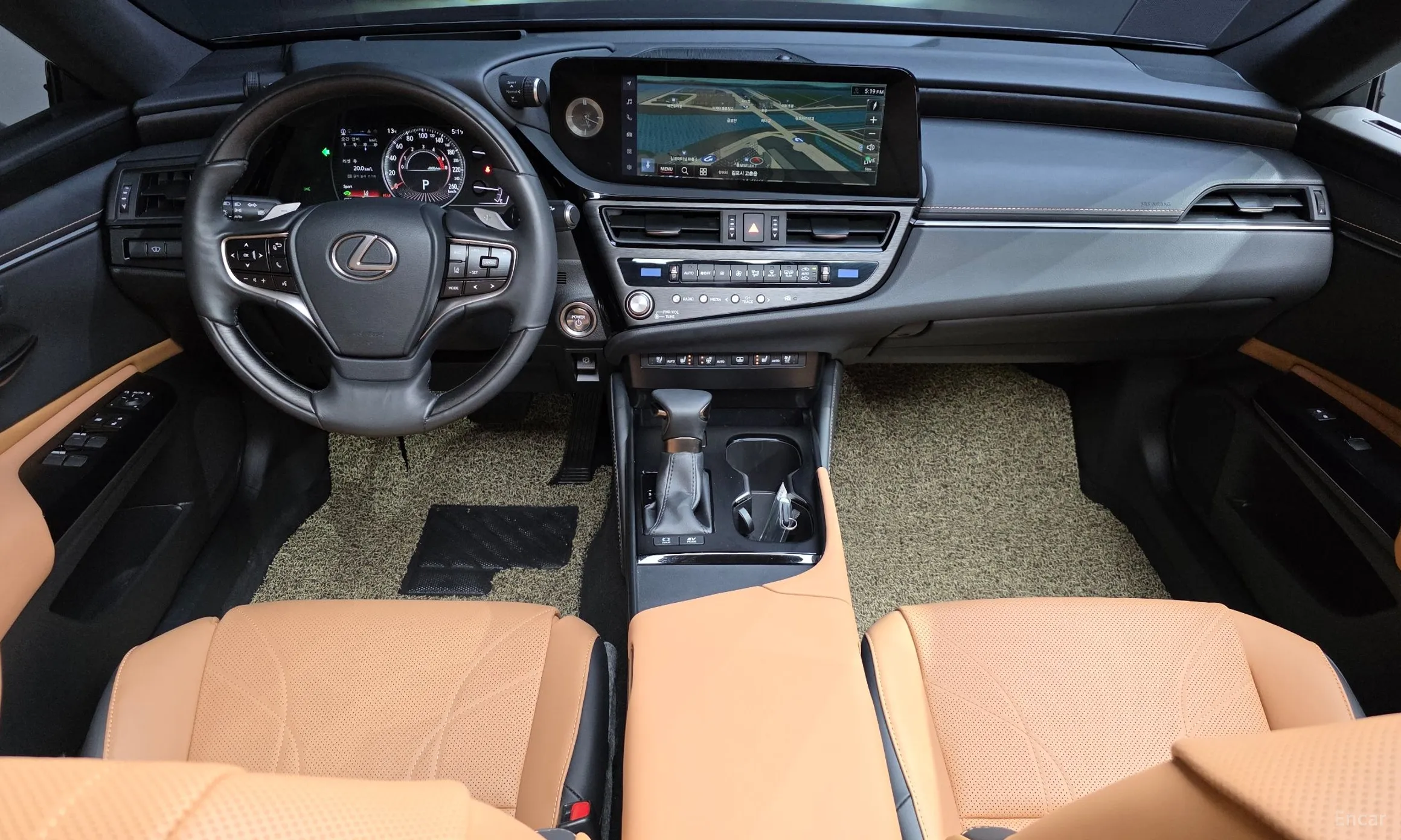 Lexus ES300h 7th Generation превью 7
