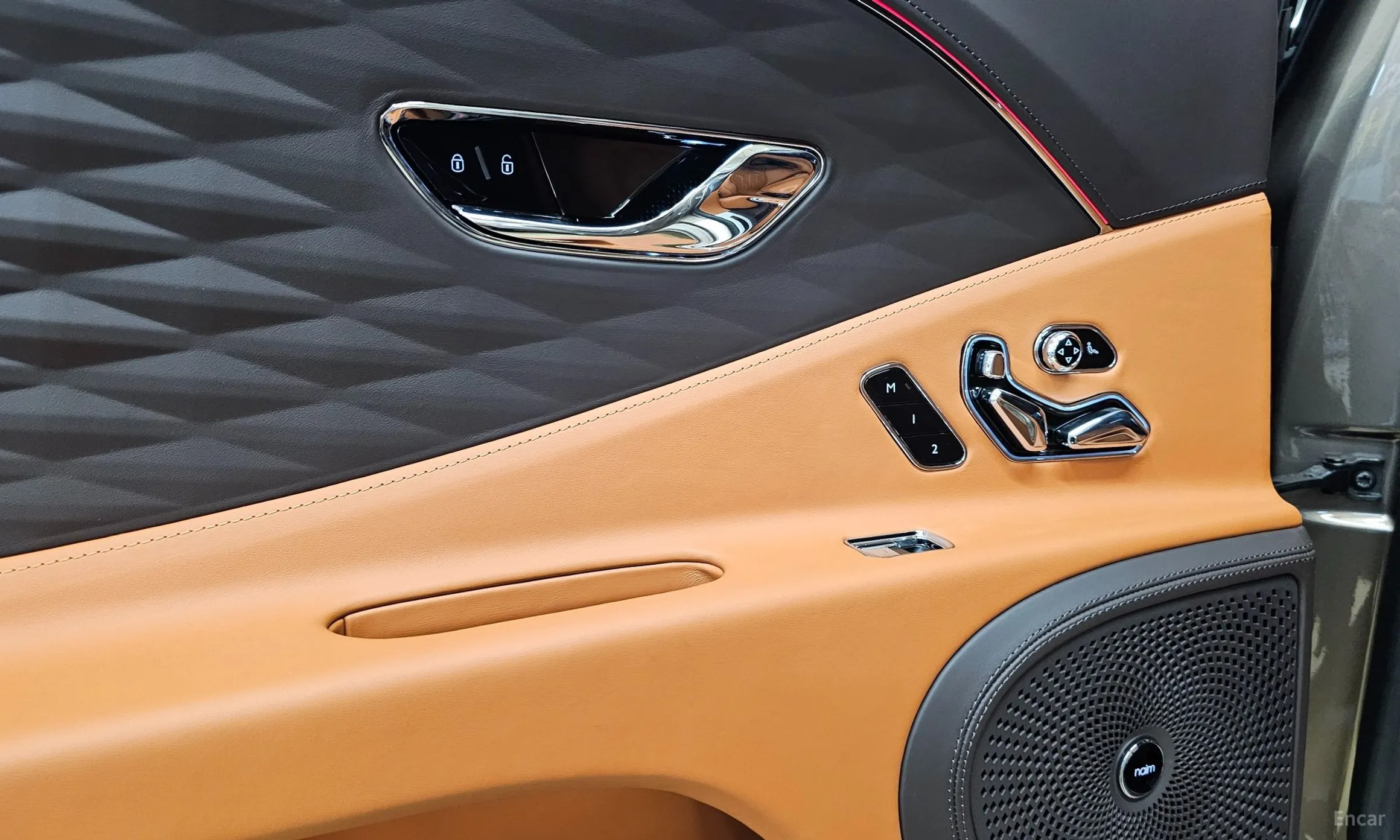 Bentley Flying Spur 3rd Generation превью 20