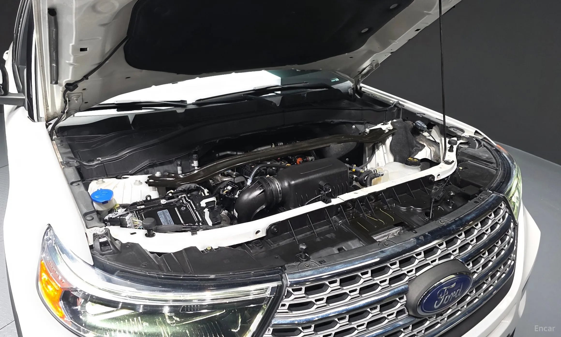 Ford Explorer 6th Generation превью 6