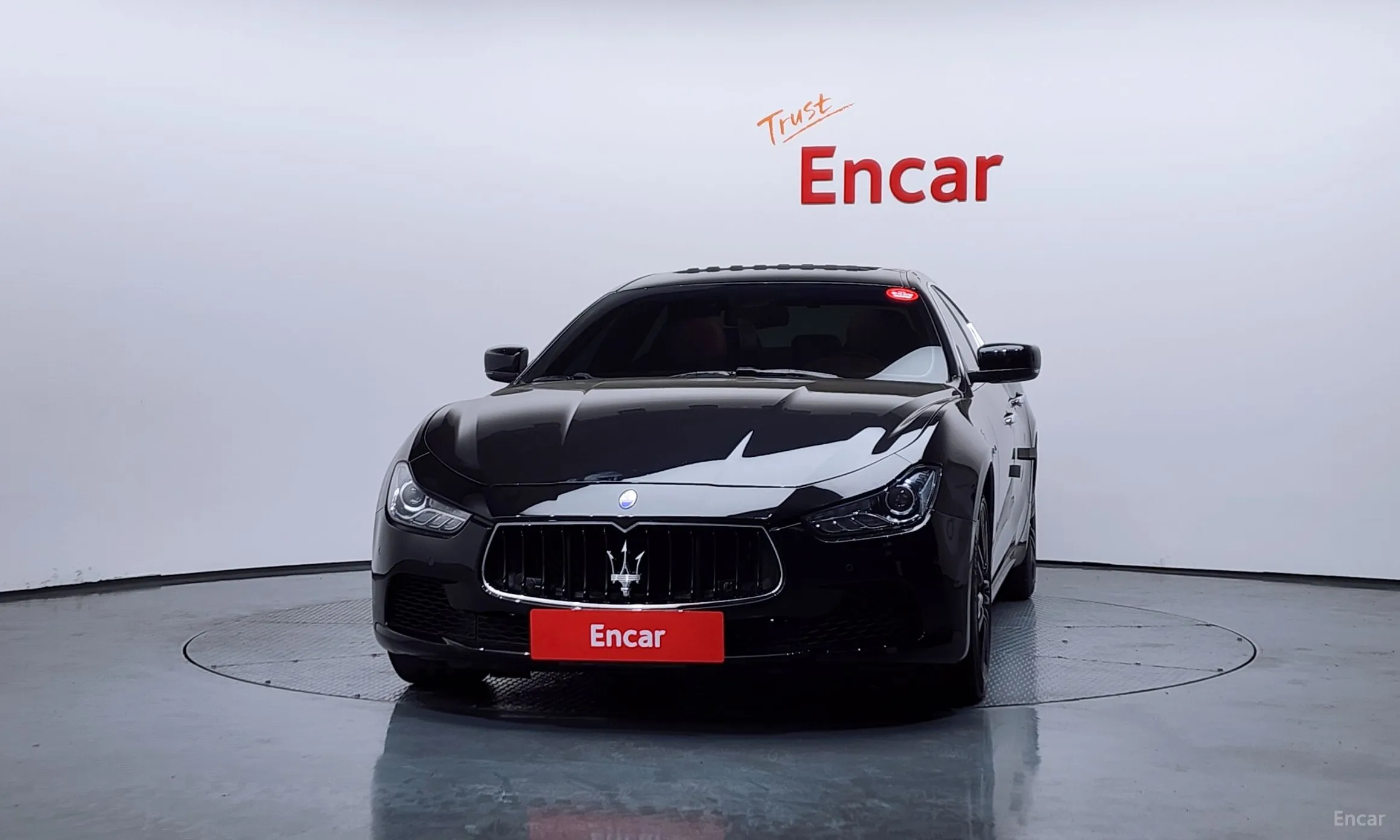 Maserati Ghibli превью 3