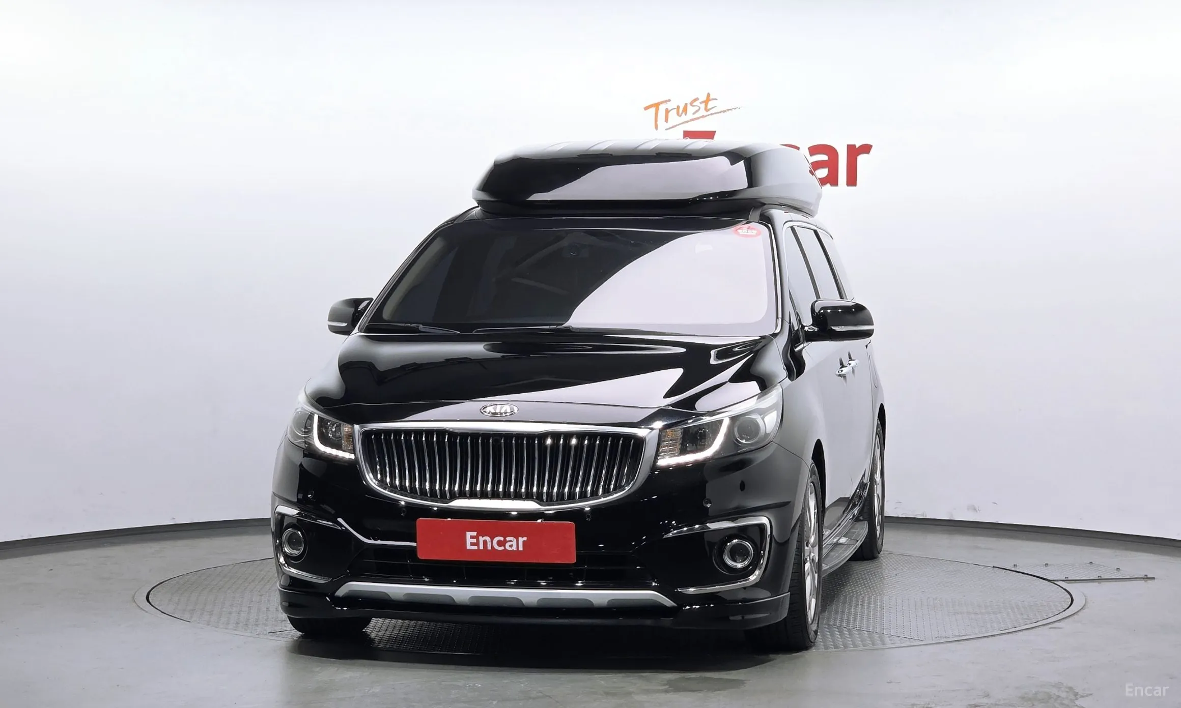 Kia Carnival превью 3