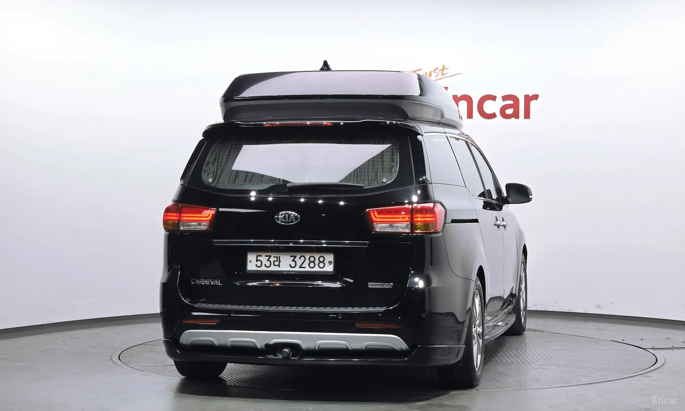 Kia Carnival превью 4