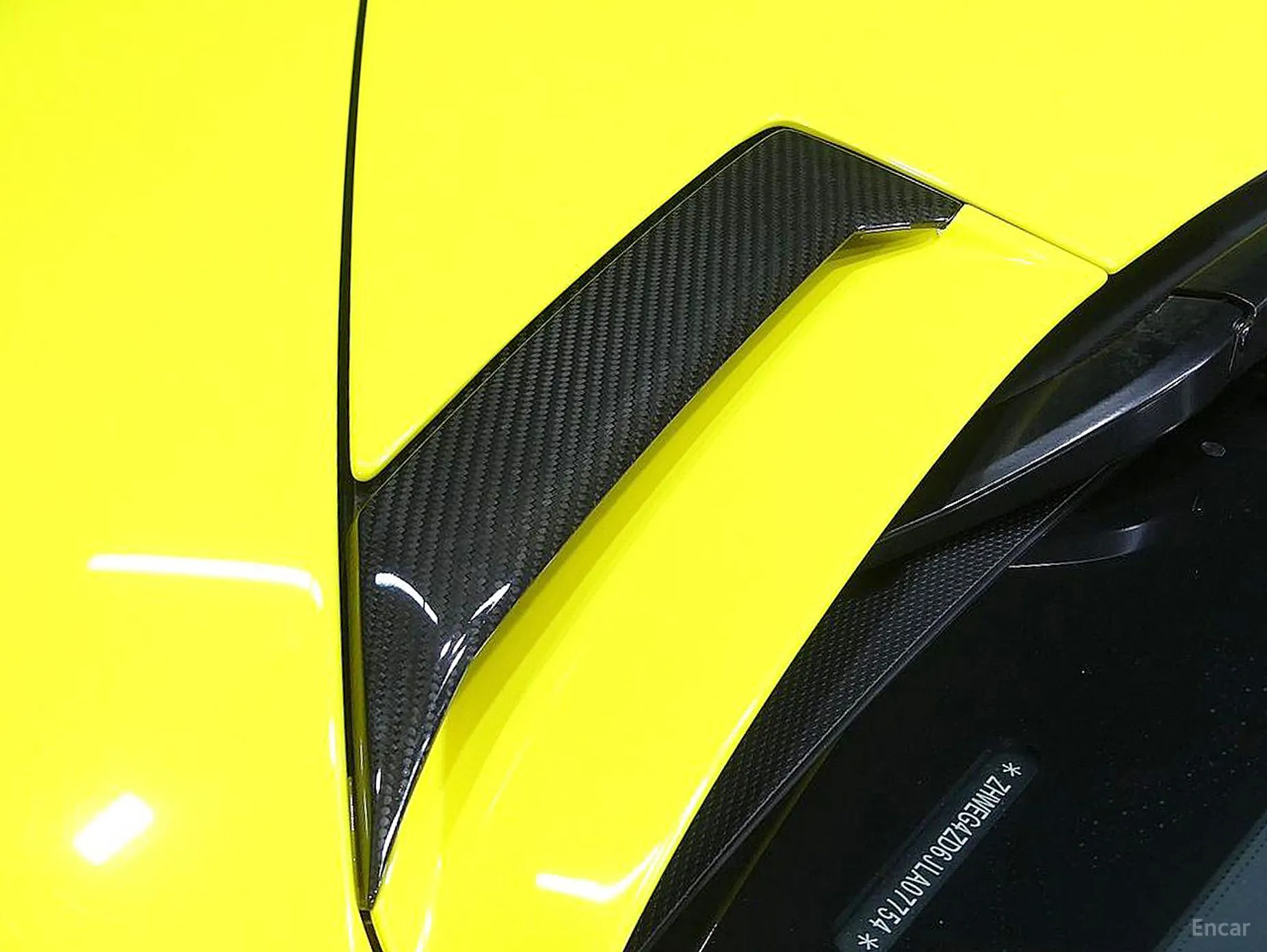 Lamborghini Aventador превью 18