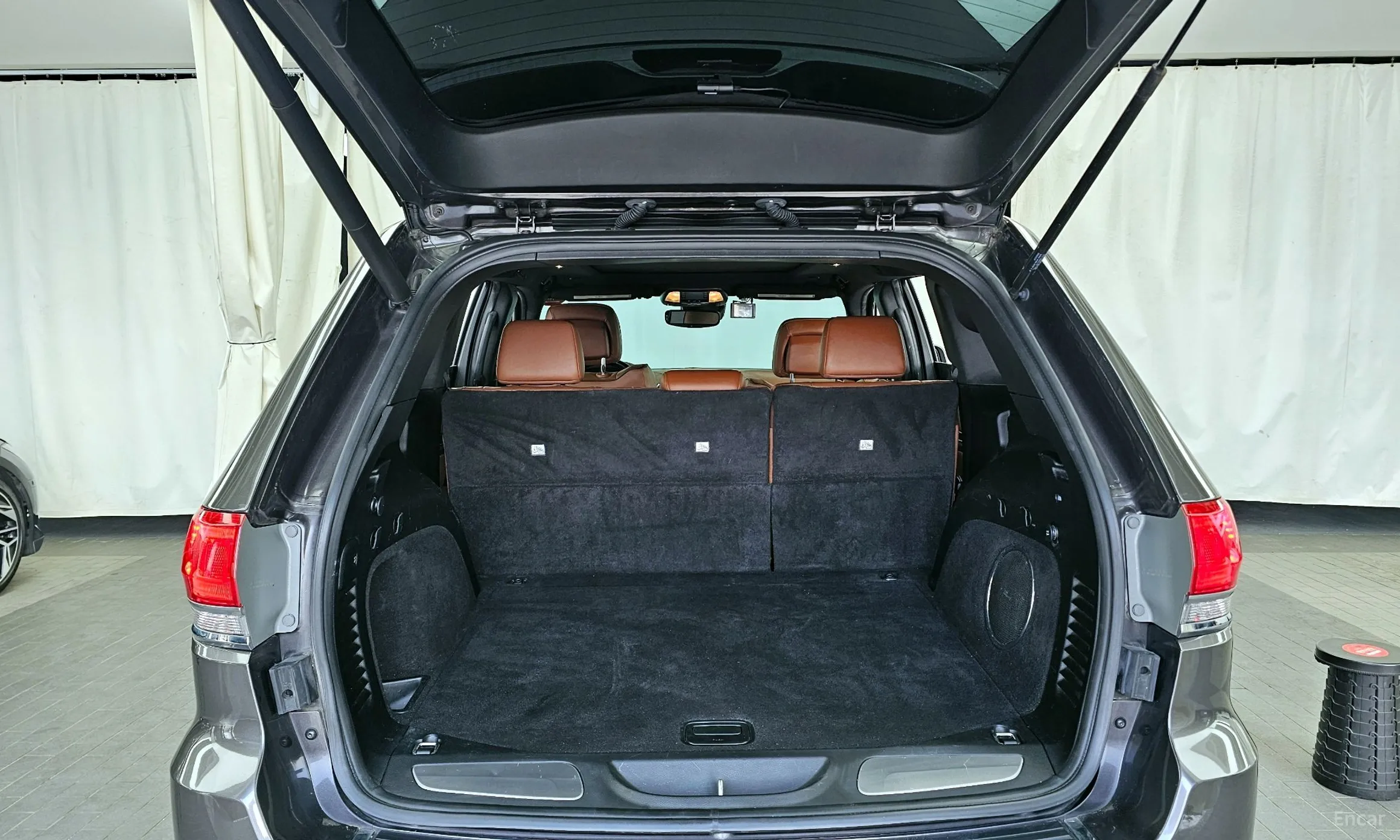 Jeep Grand Cherokee превью 20