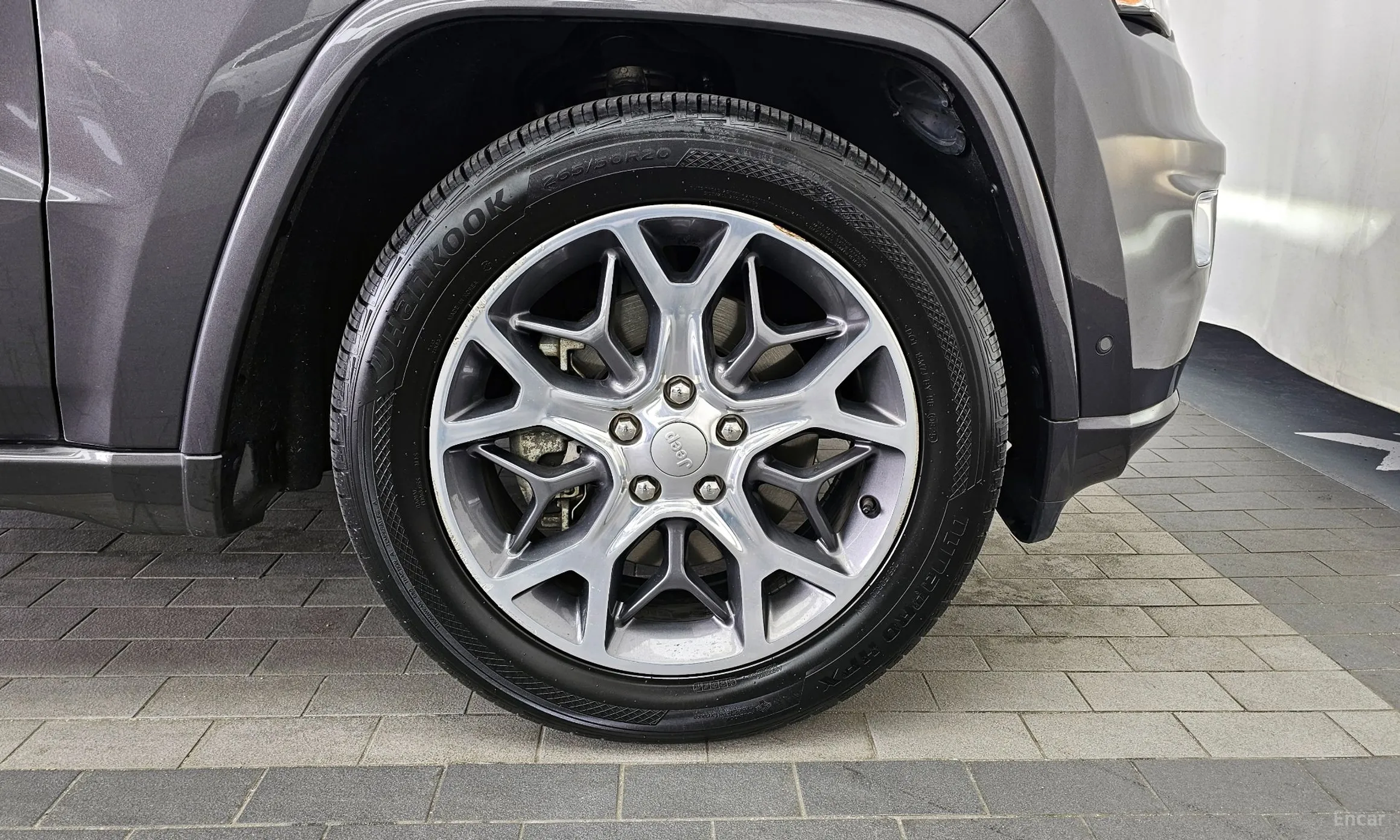Jeep Grand Cherokee превью 5
