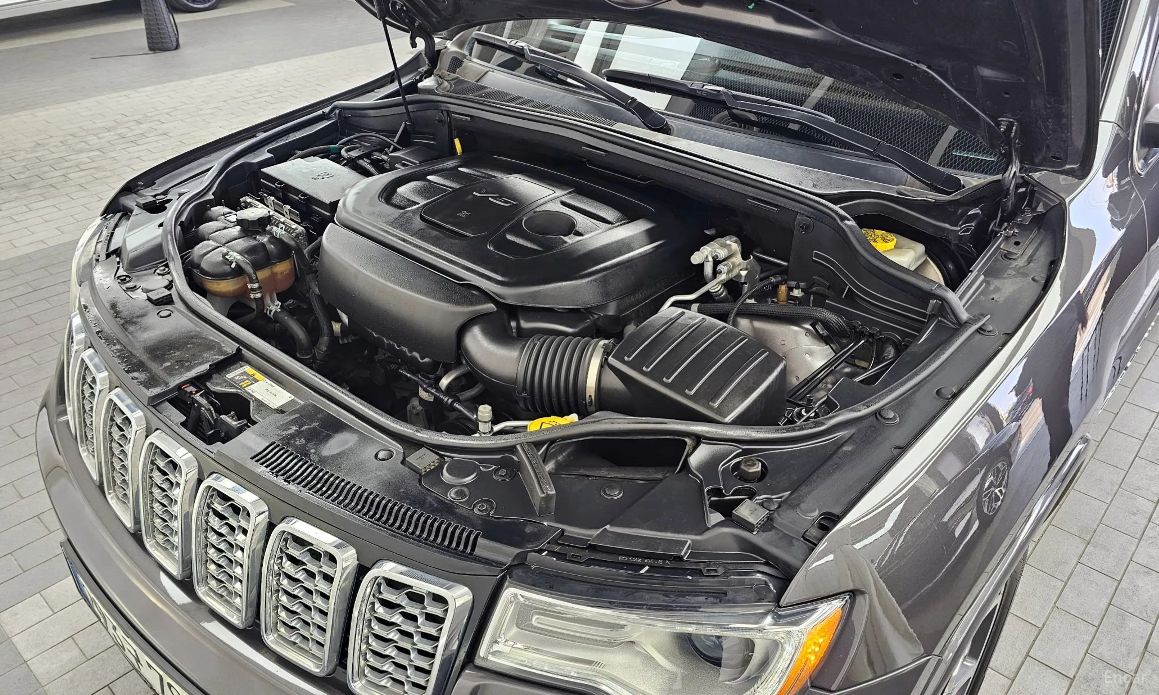 Jeep Grand Cherokee превью 6