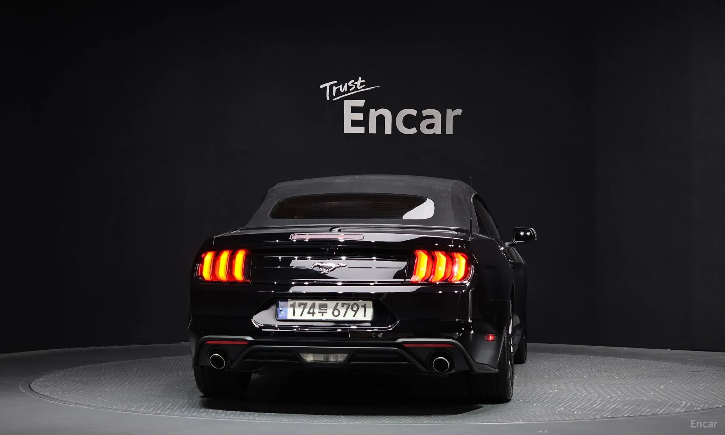 Ford Mustang превью 4