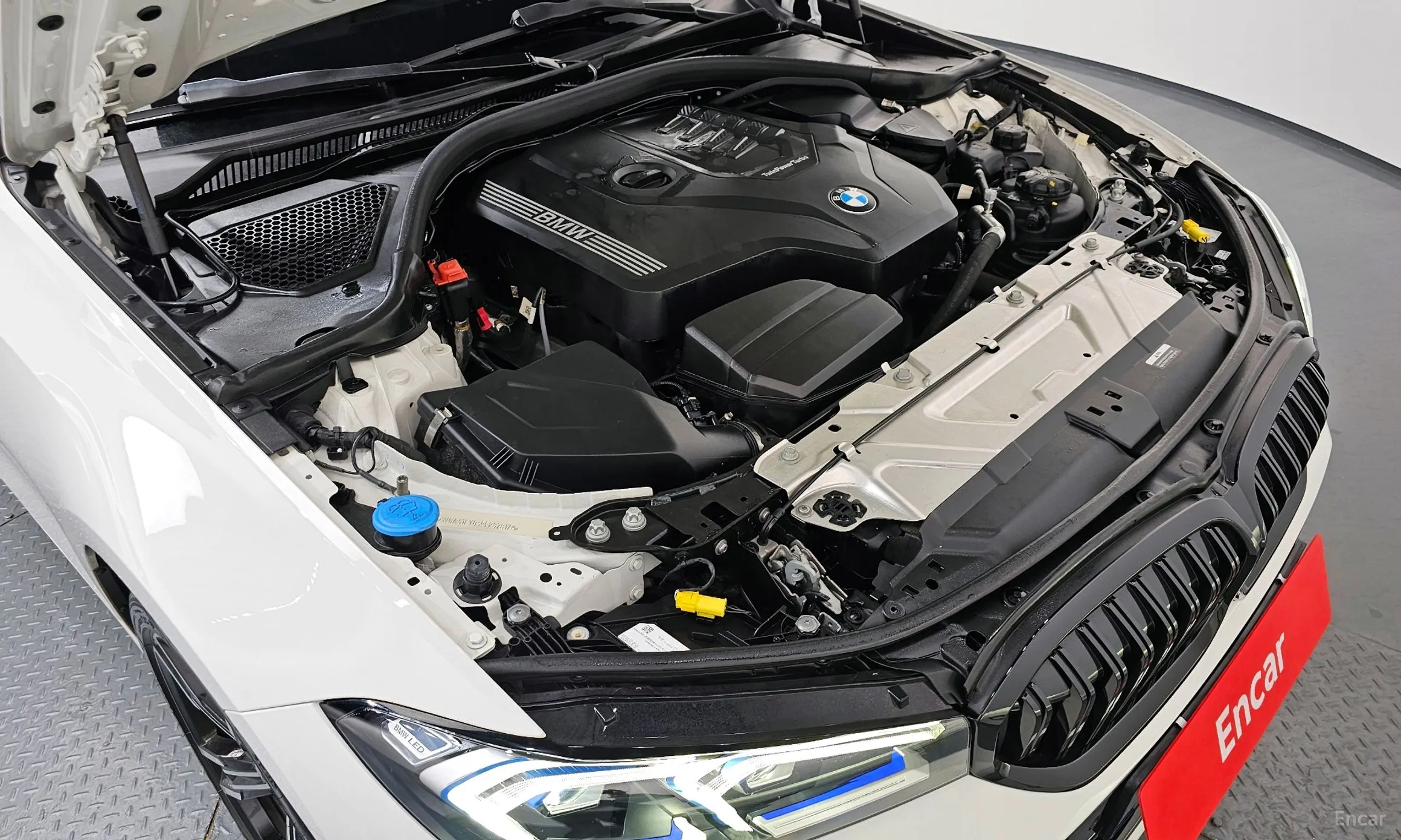 BMW 3 Series (G20) превью 6