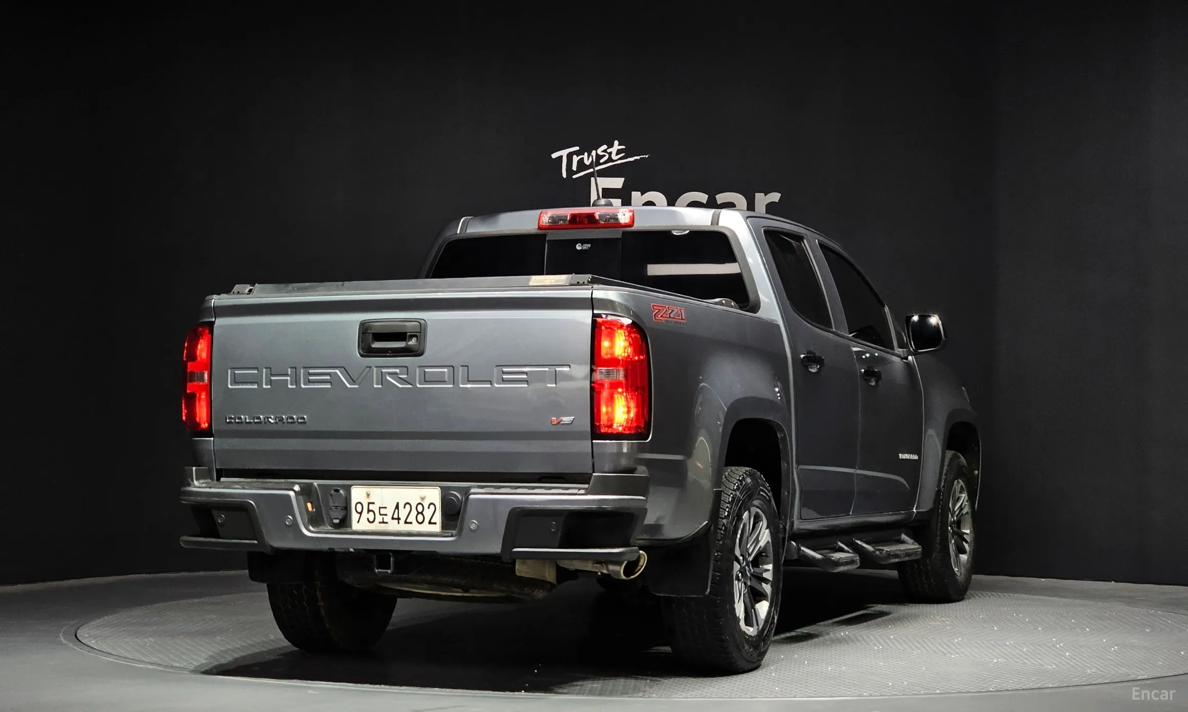 Chevrolet (GM Daewoo) Real New Colorado