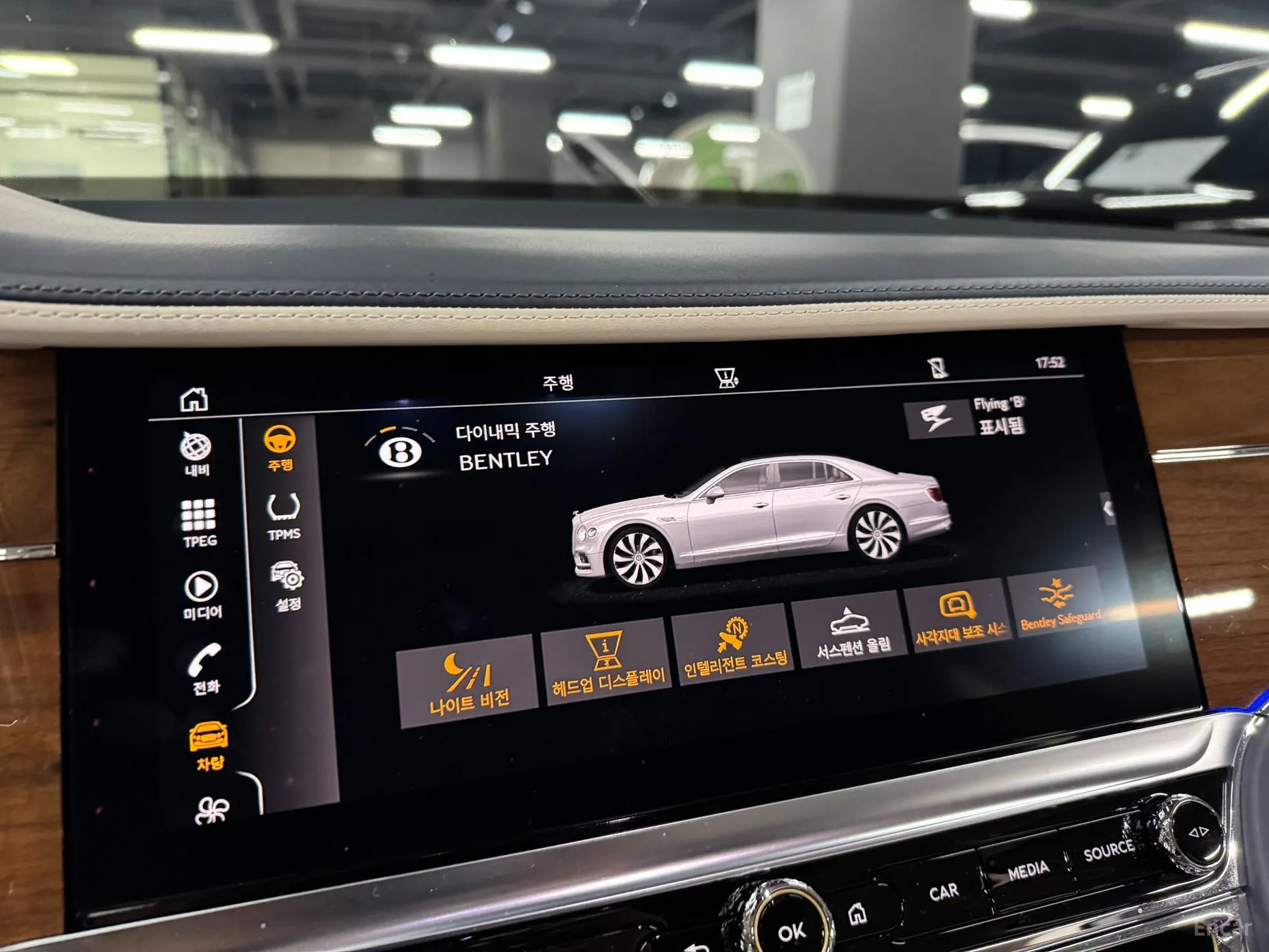 Bentley Flying Spur 3rd Generation превью 12
