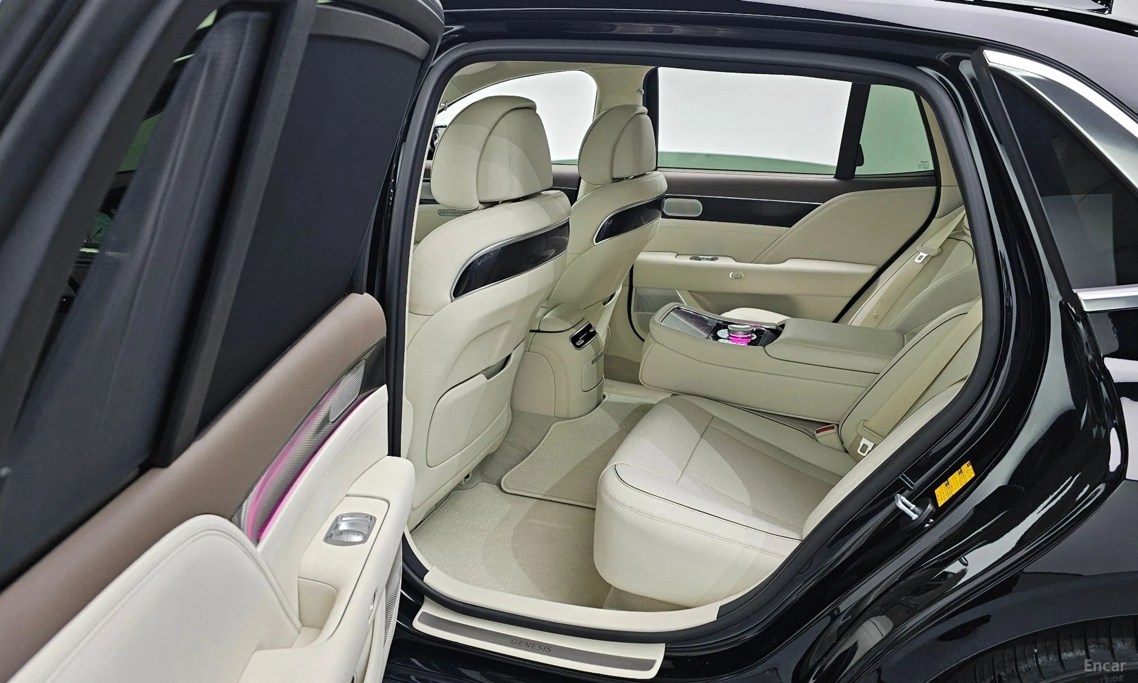 Genesis G90 (RS4) превью 12