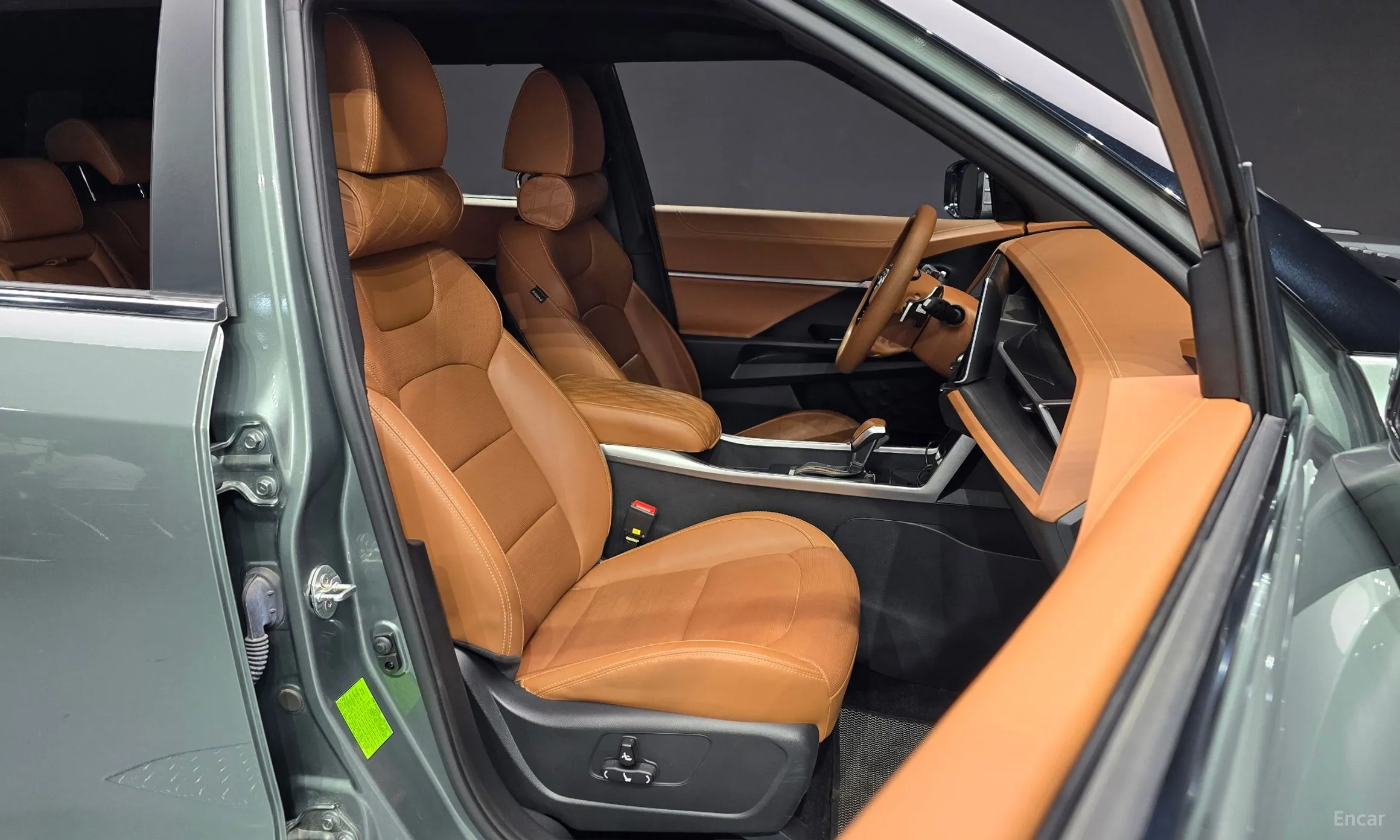 KG Mobility (SsangYong) Torres превью 10