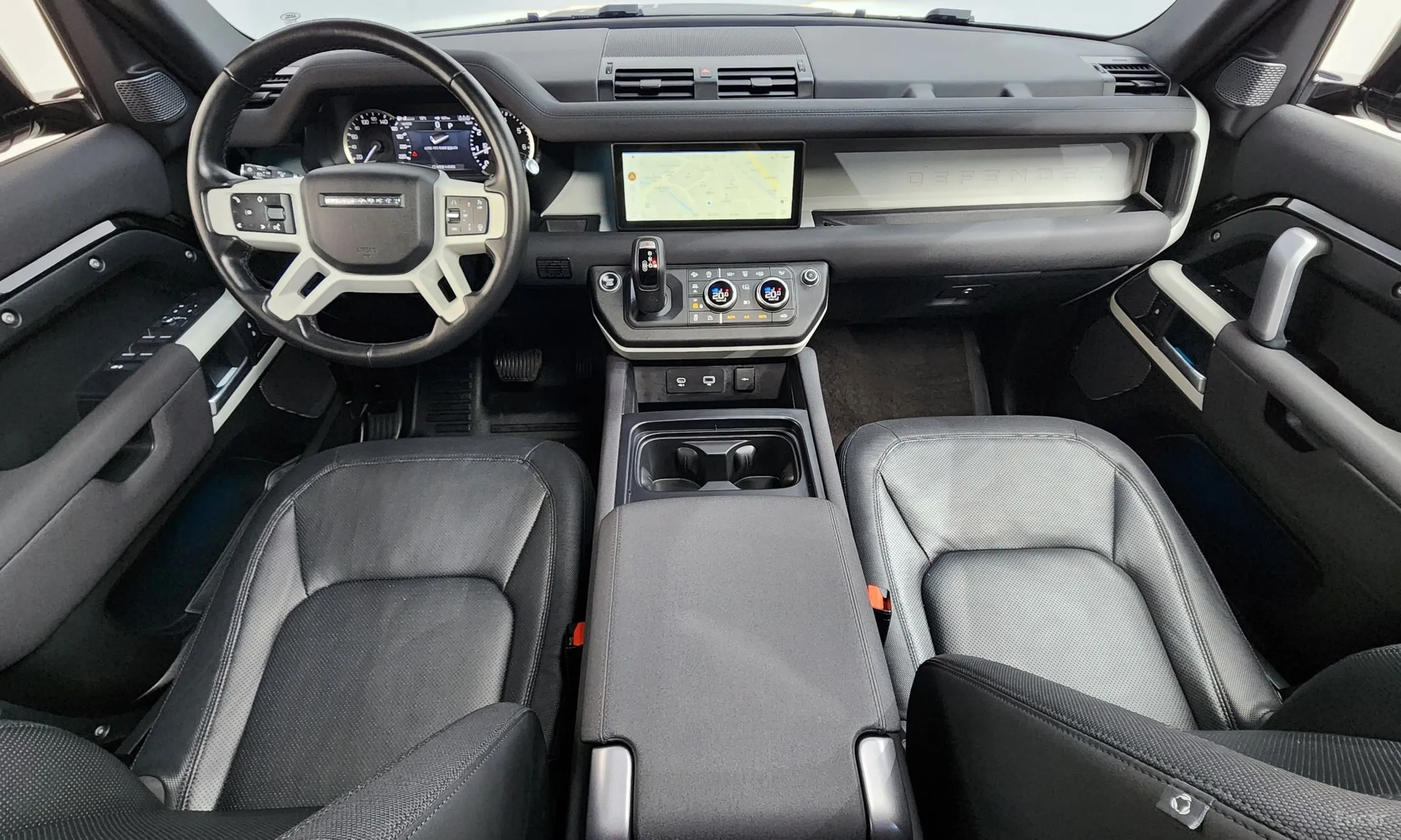 Land Rover Defender (L663) превью 7