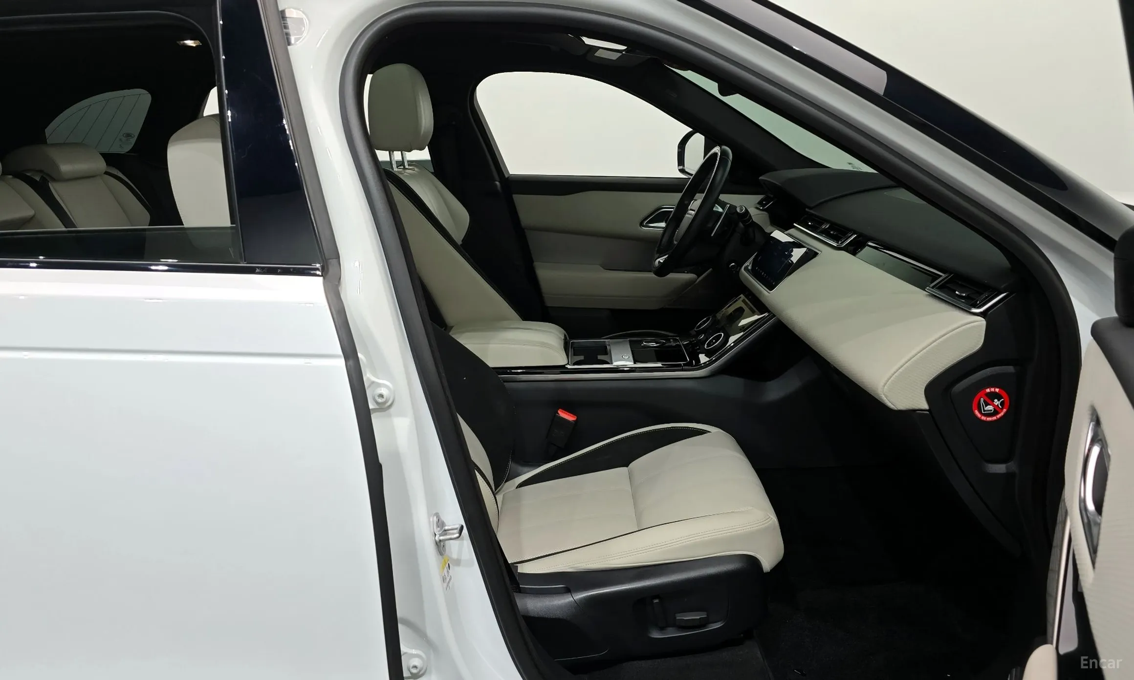 Land Rover Range Rover Bella превью 11