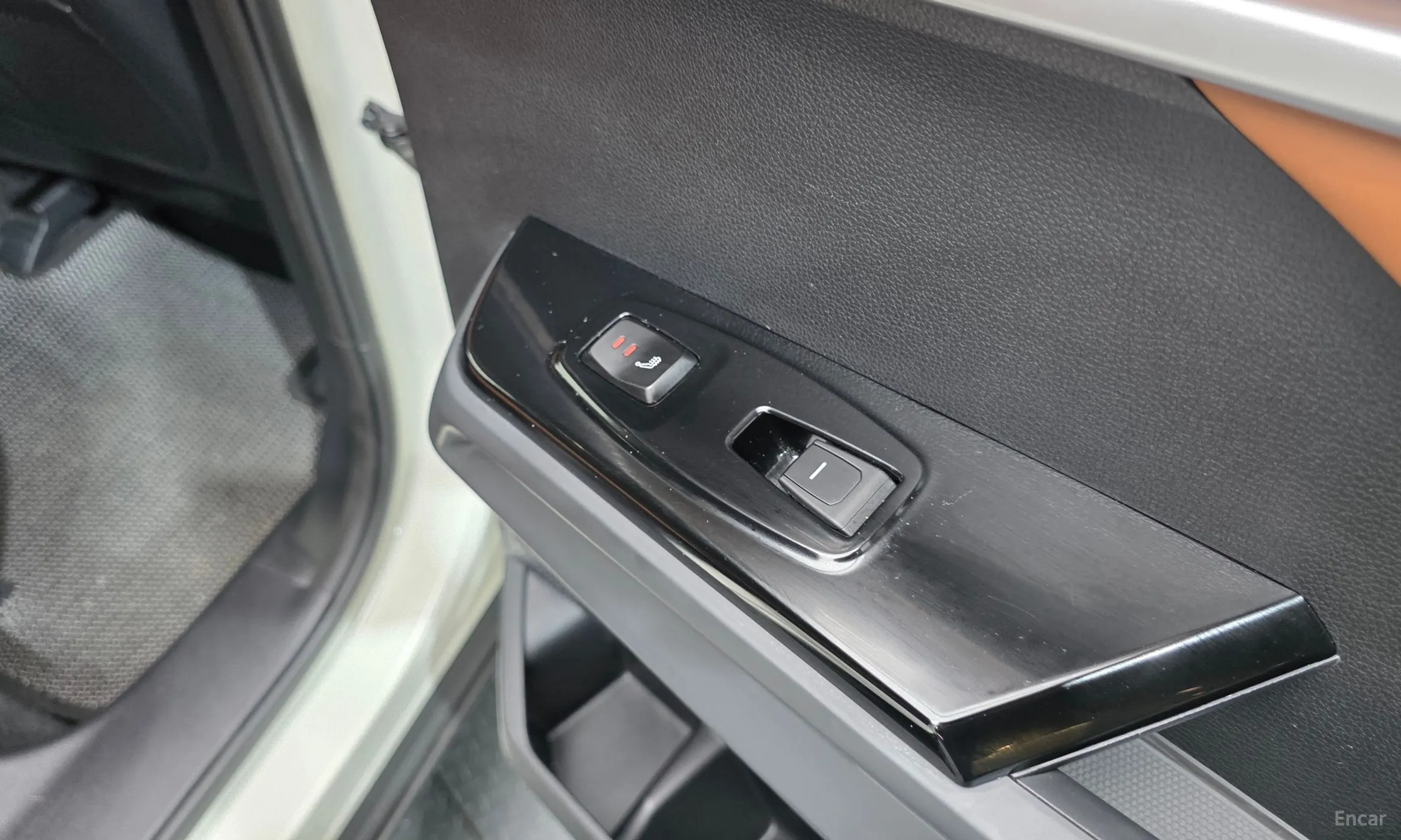 KG Mobility (SsangYong) Torres превью 19