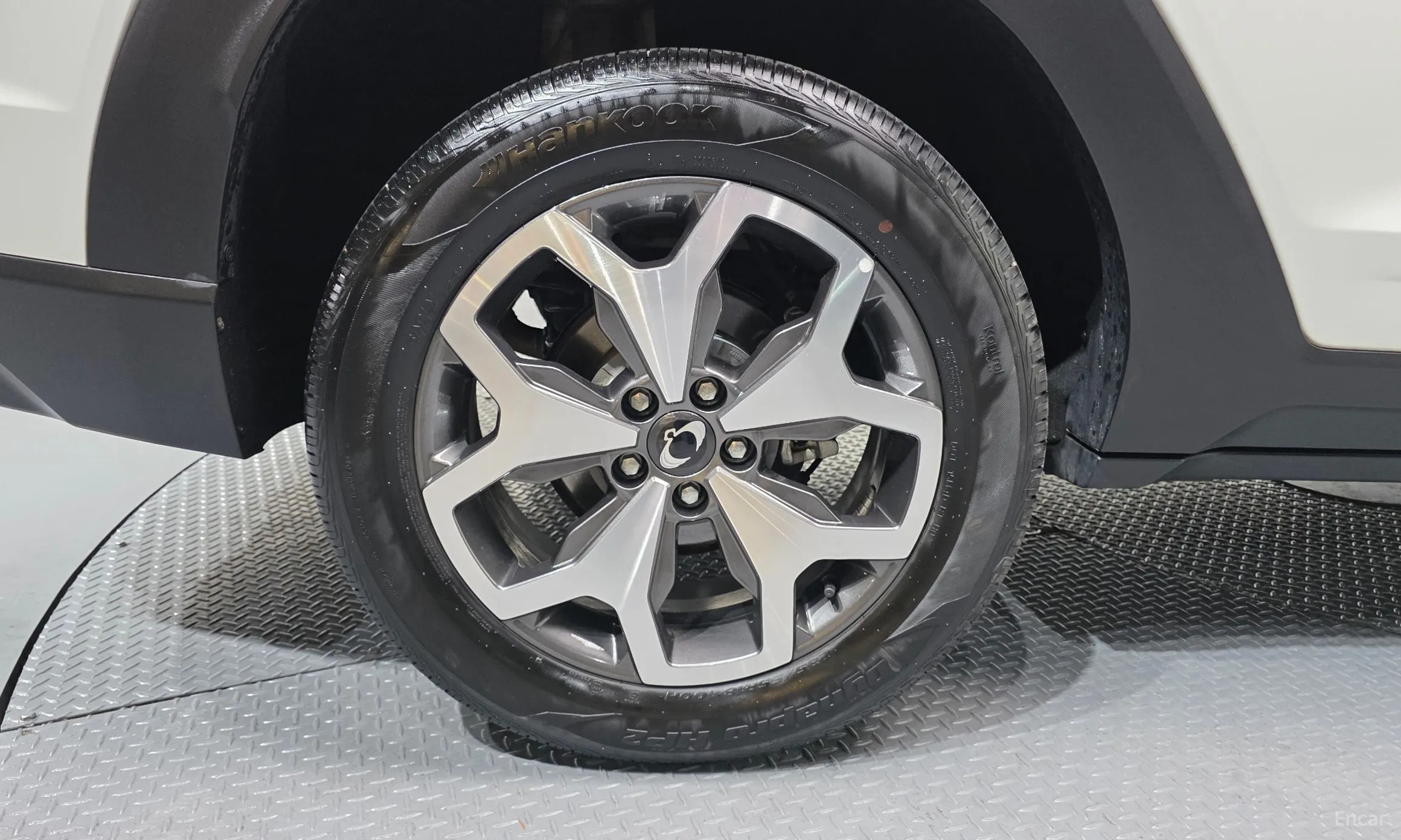 KG Mobility (SsangYong) Torres превью 5