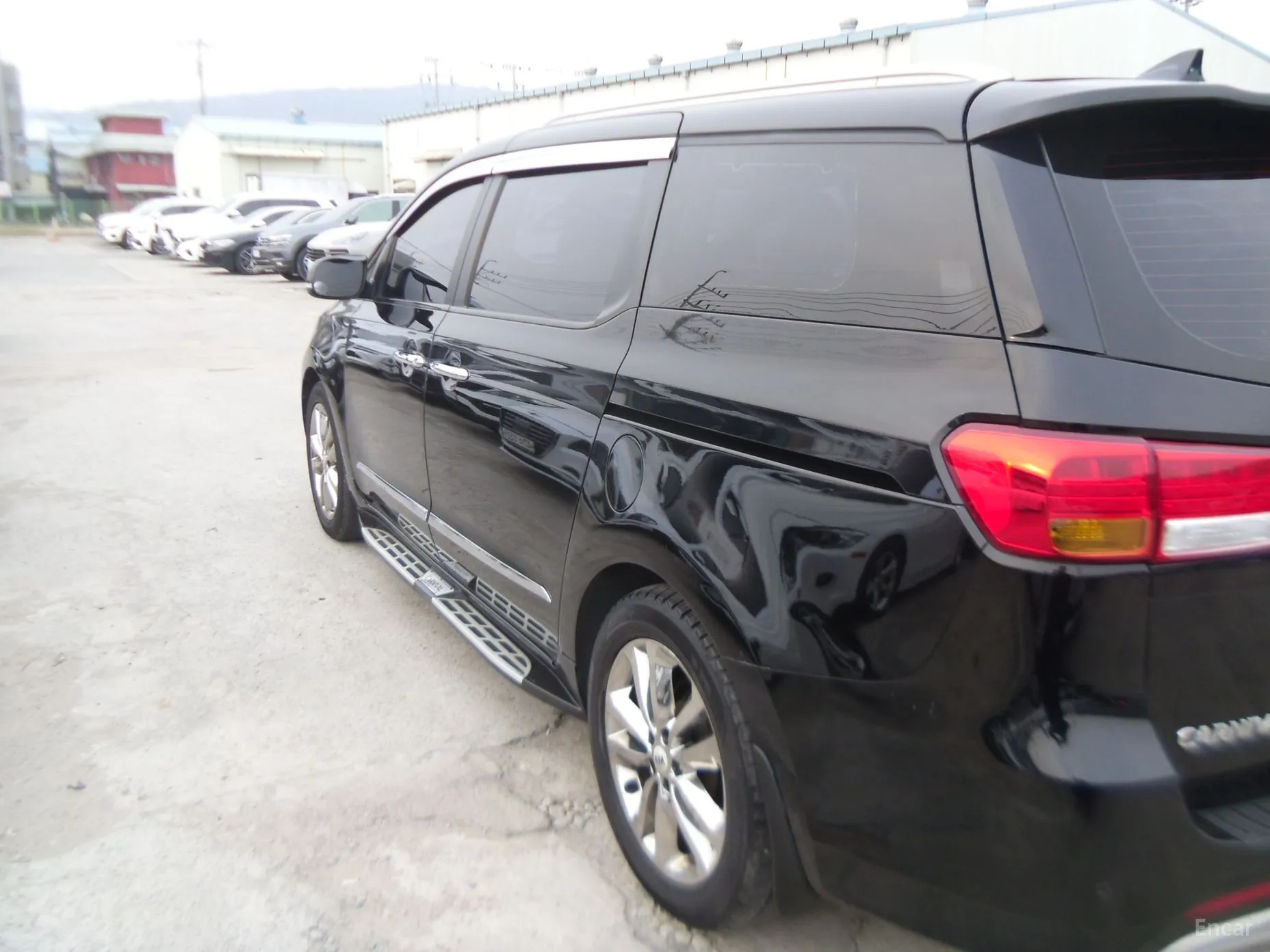 Kia Carnival превью 3
