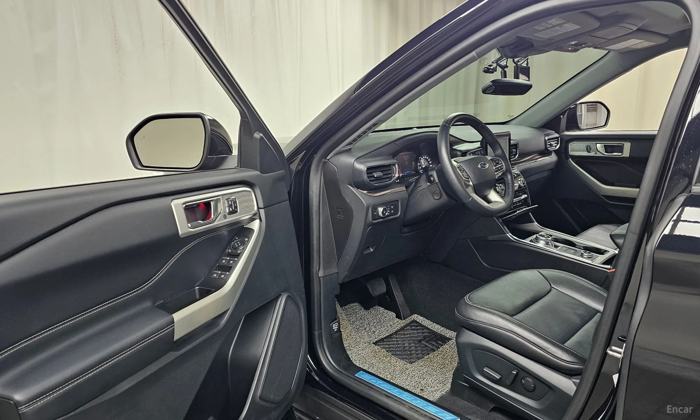 Ford Explorer 6th Generation превью 10