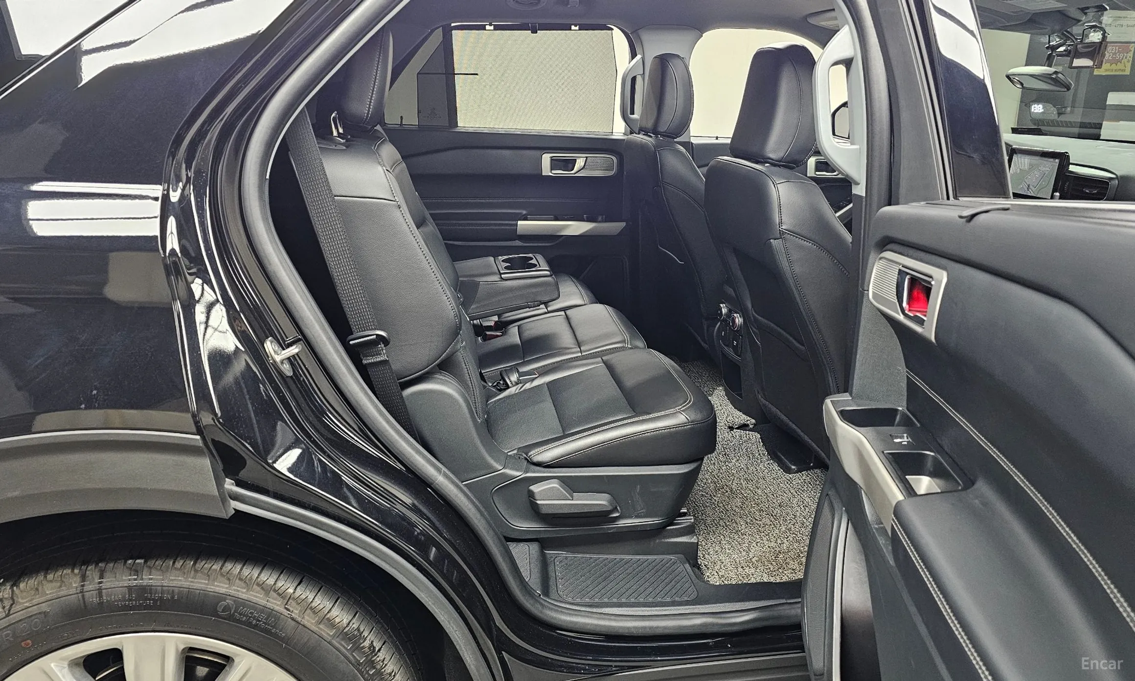 Ford Explorer 6th Generation превью 12
