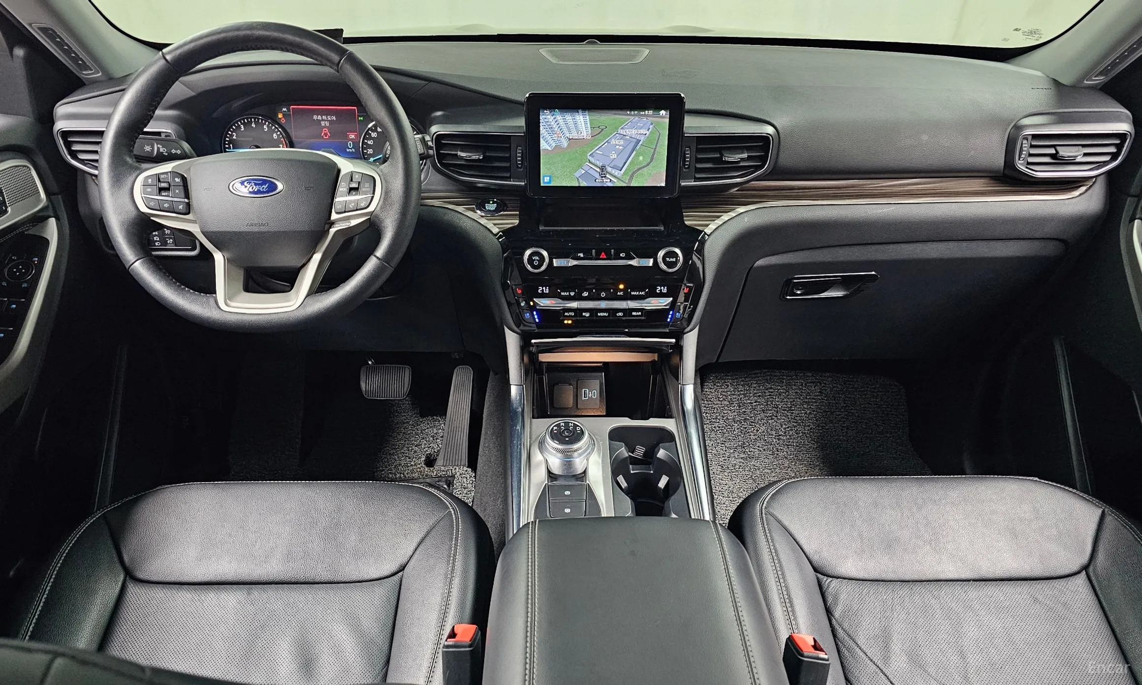 Ford Explorer 6th Generation превью 7