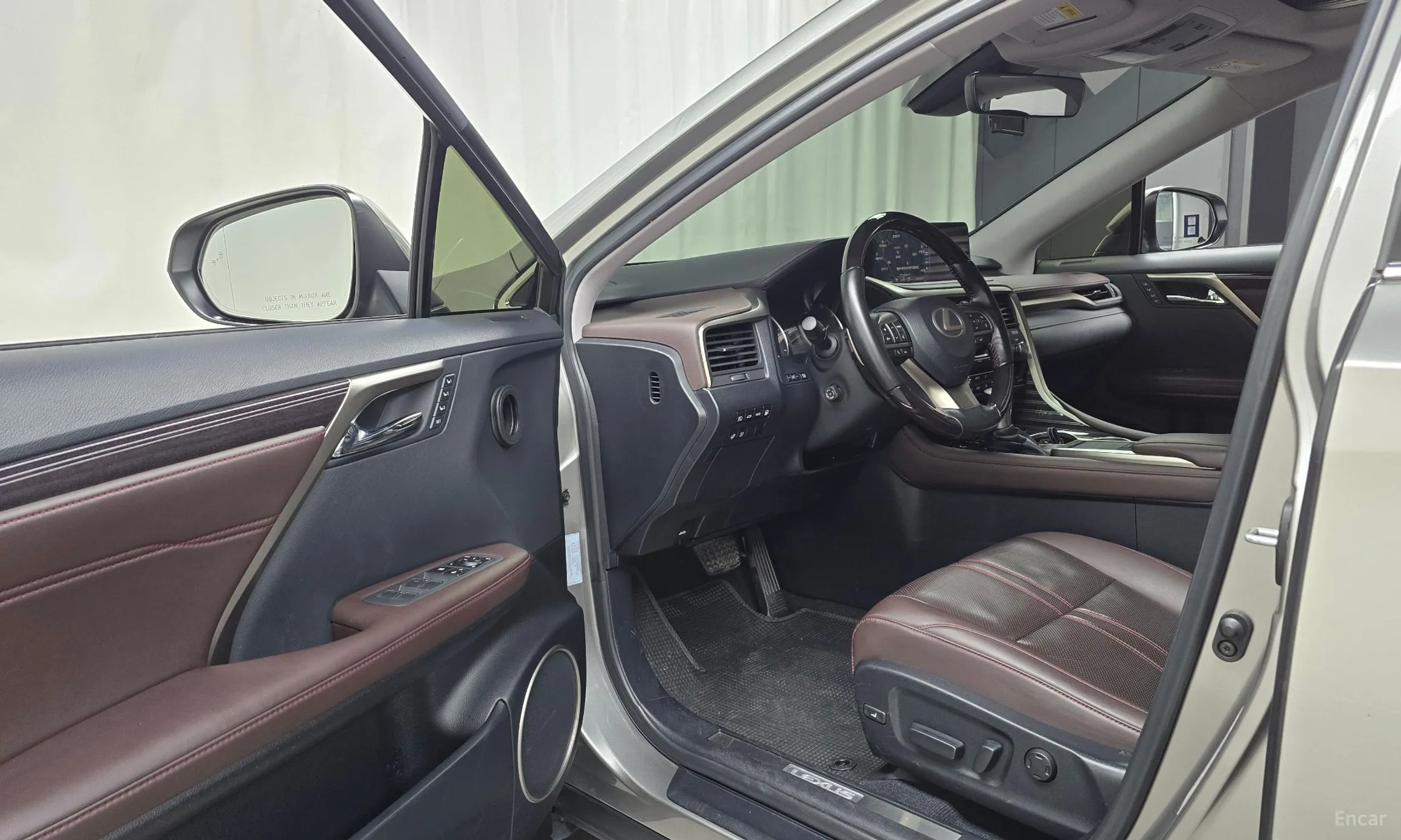 Lexus RX450h Gen 4 превью 10