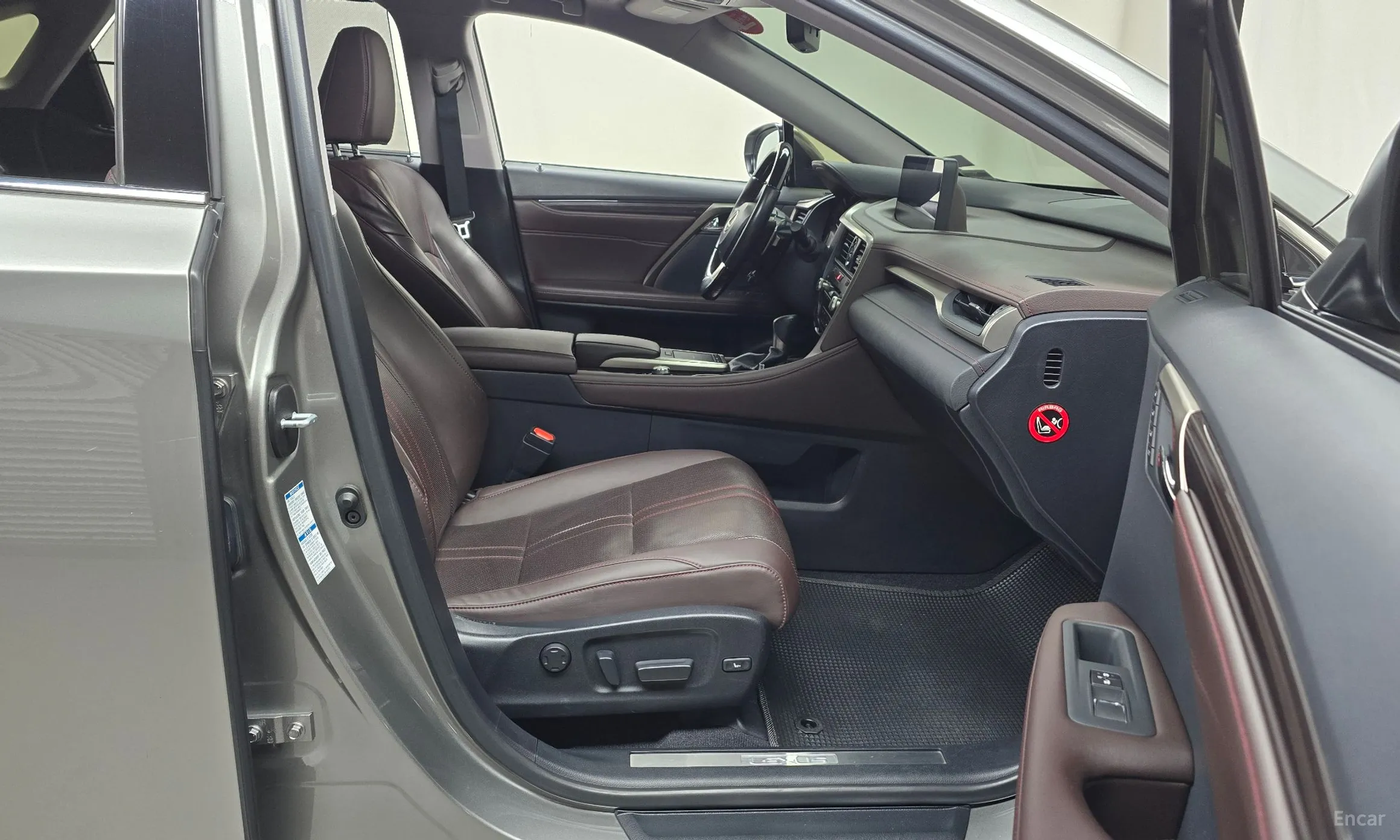 Lexus RX450h Gen 4 превью 11