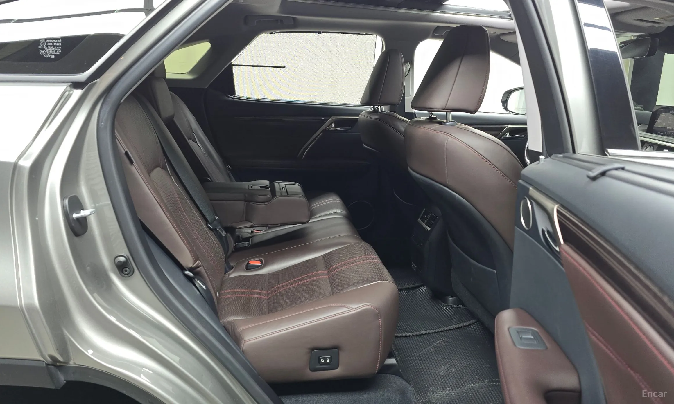 Lexus RX450h Gen 4 превью 12
