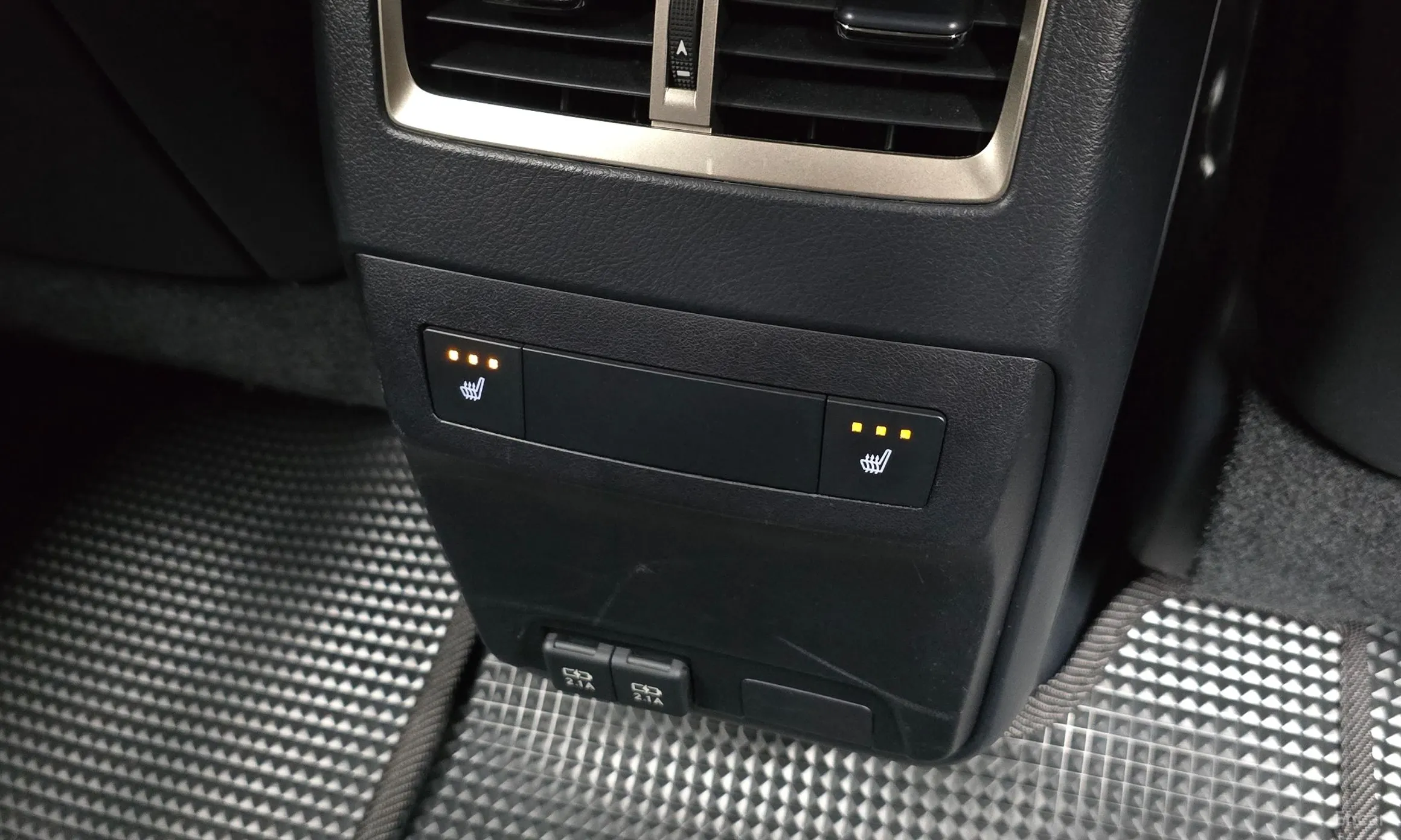 Lexus RX450h Gen 4 превью 19