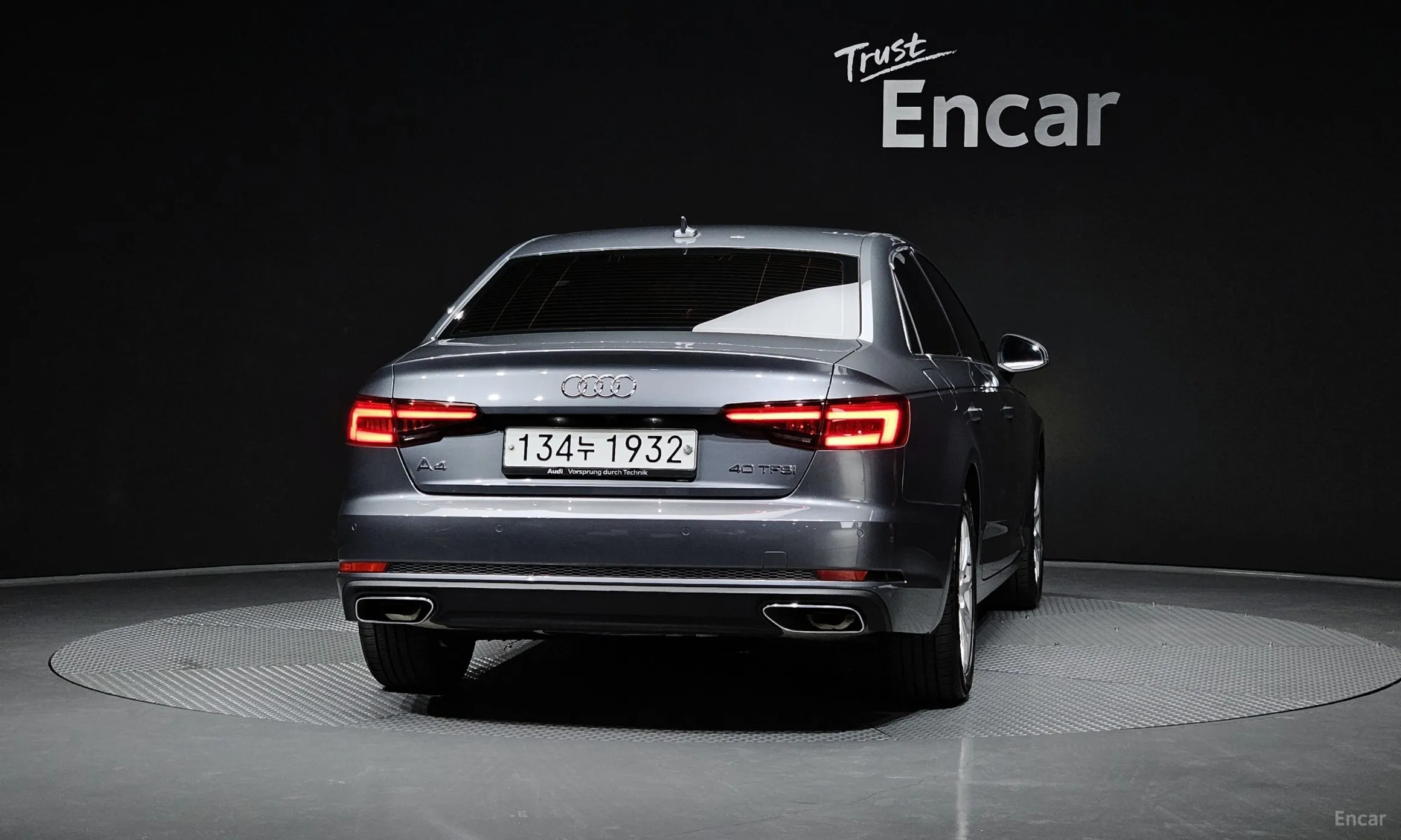Audi A4 (B9) превью 4