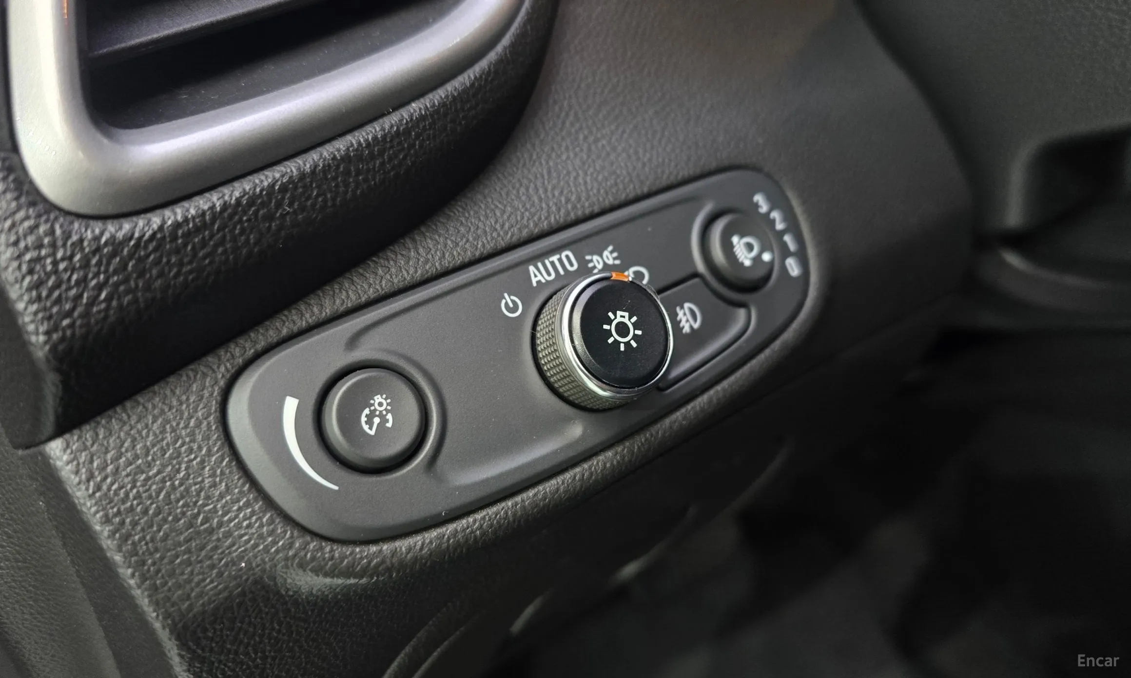Chevrolet (GM Daewoo) Trax превью 14