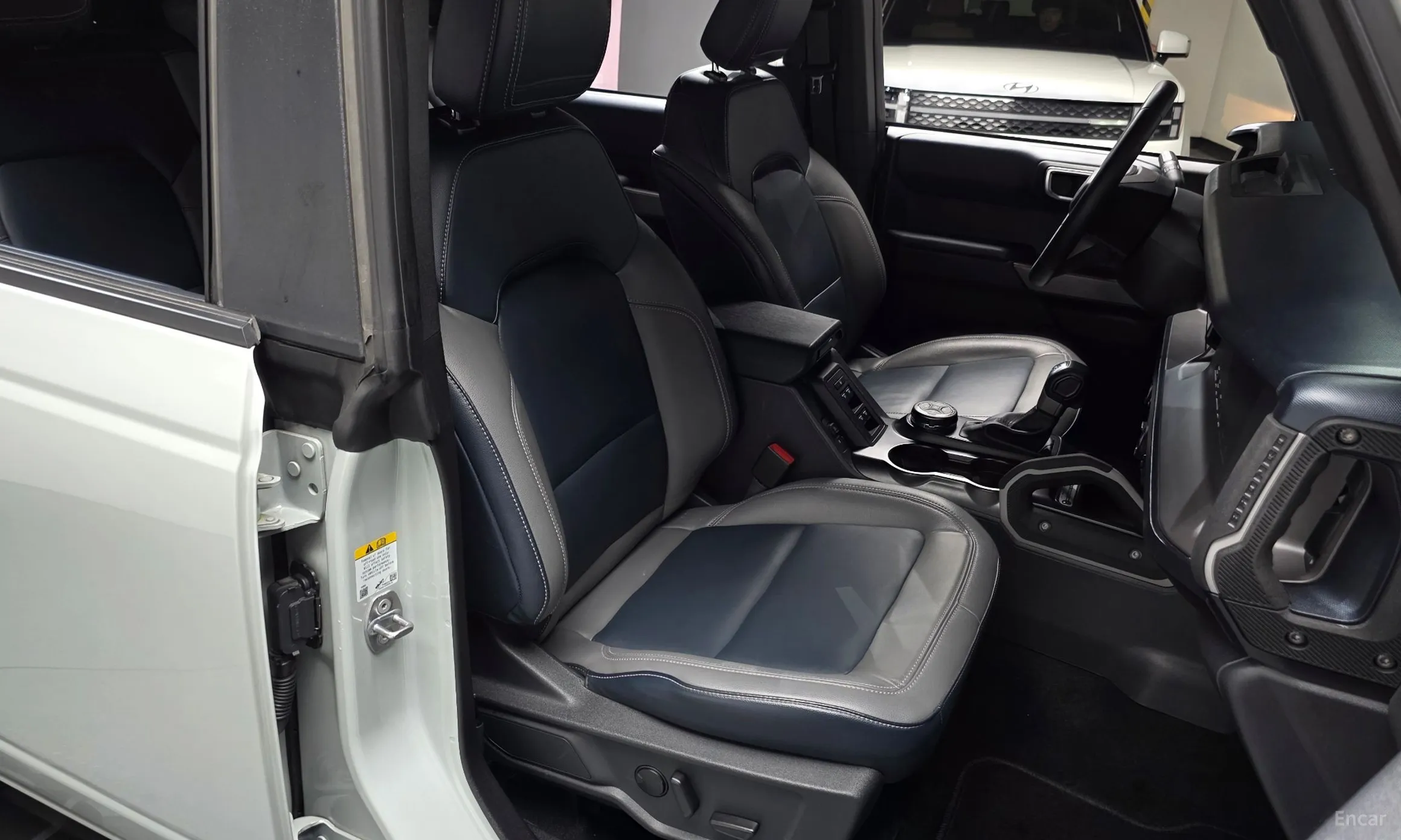 Ford Bronco 6th Generation превью 10