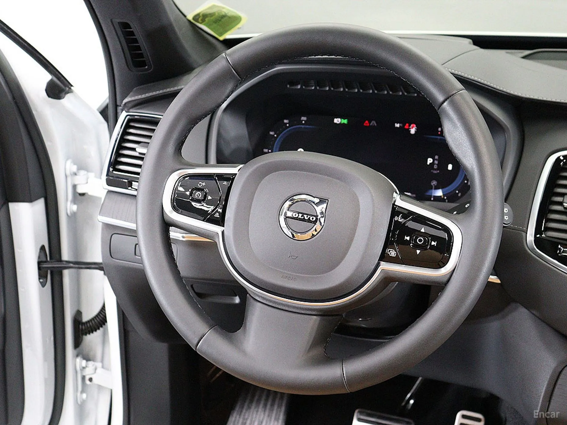 Volvo XC90 Gen 2 превью 14