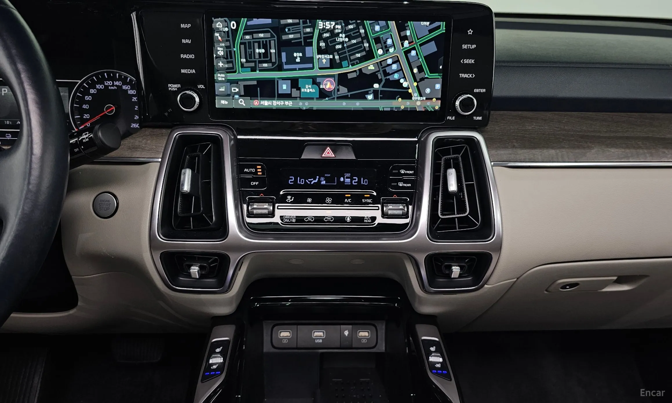 Kia Sorento 4th generation превью 14