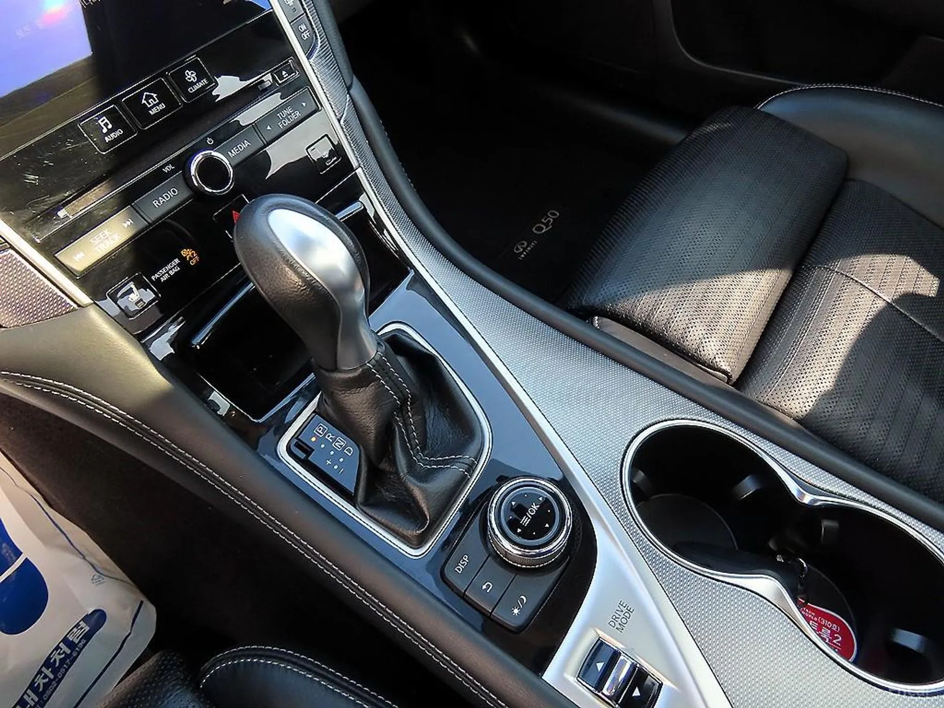Infiniti Q50 превью 10