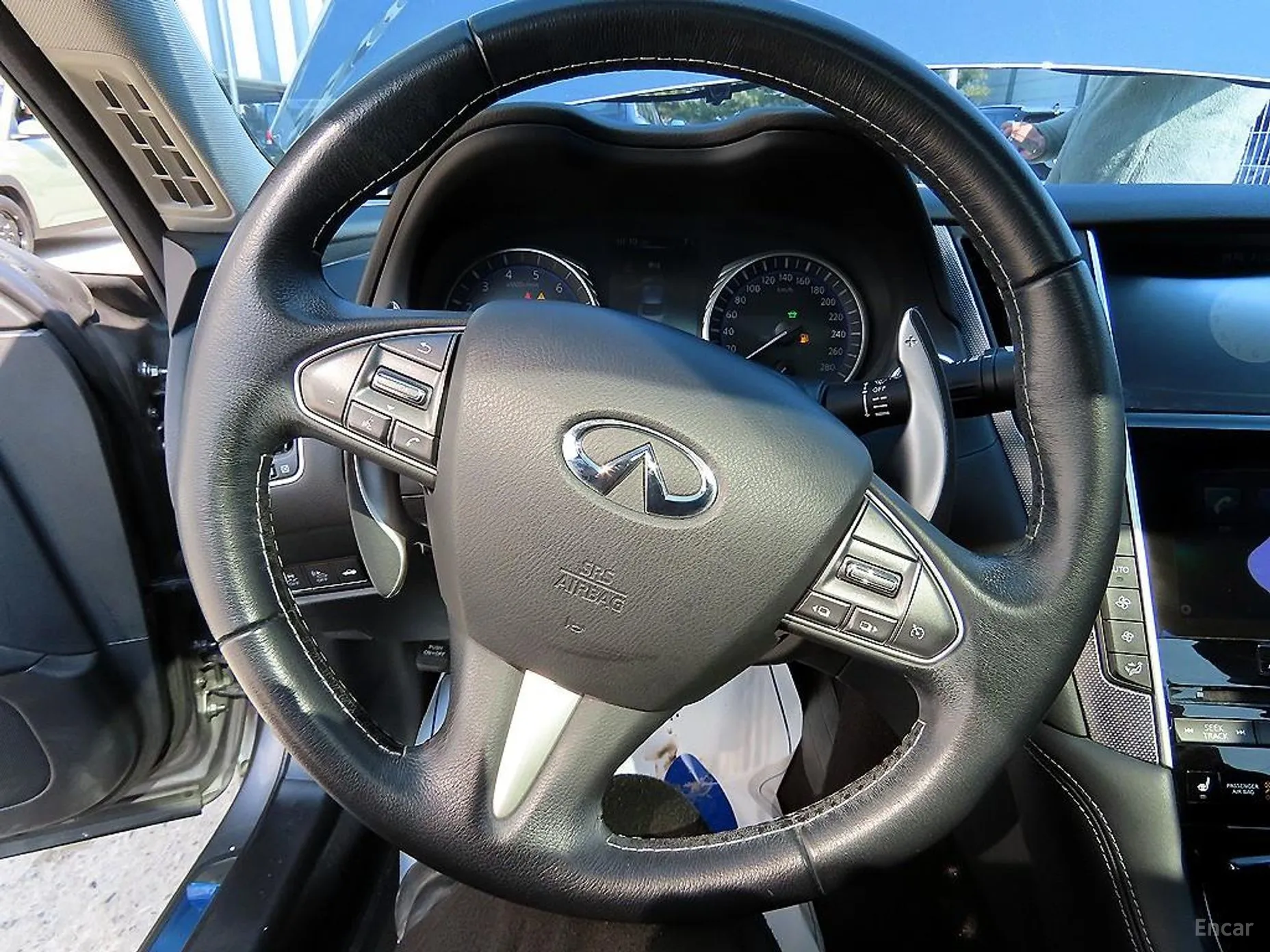 Infiniti Q50 превью 8