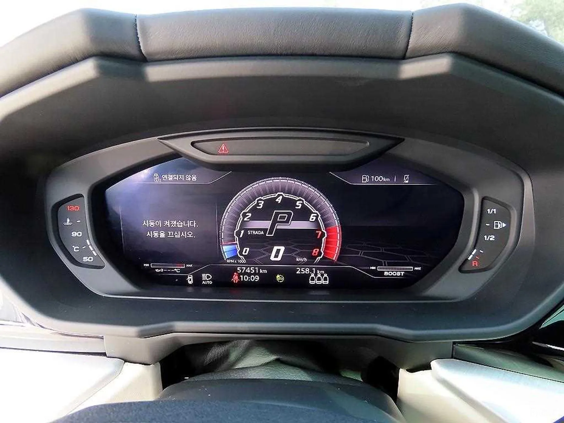 Lamborghini Urus превью 9