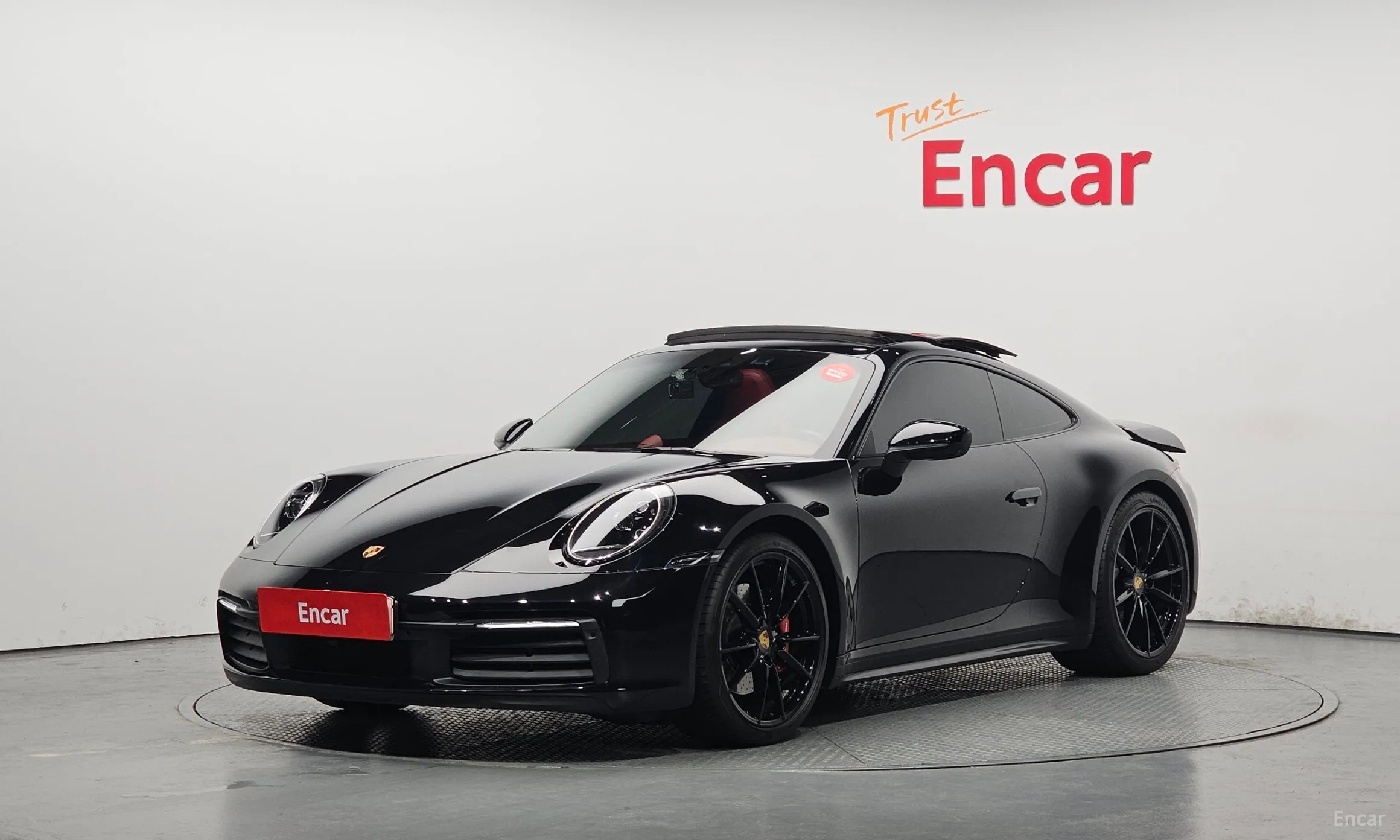 911 (992)