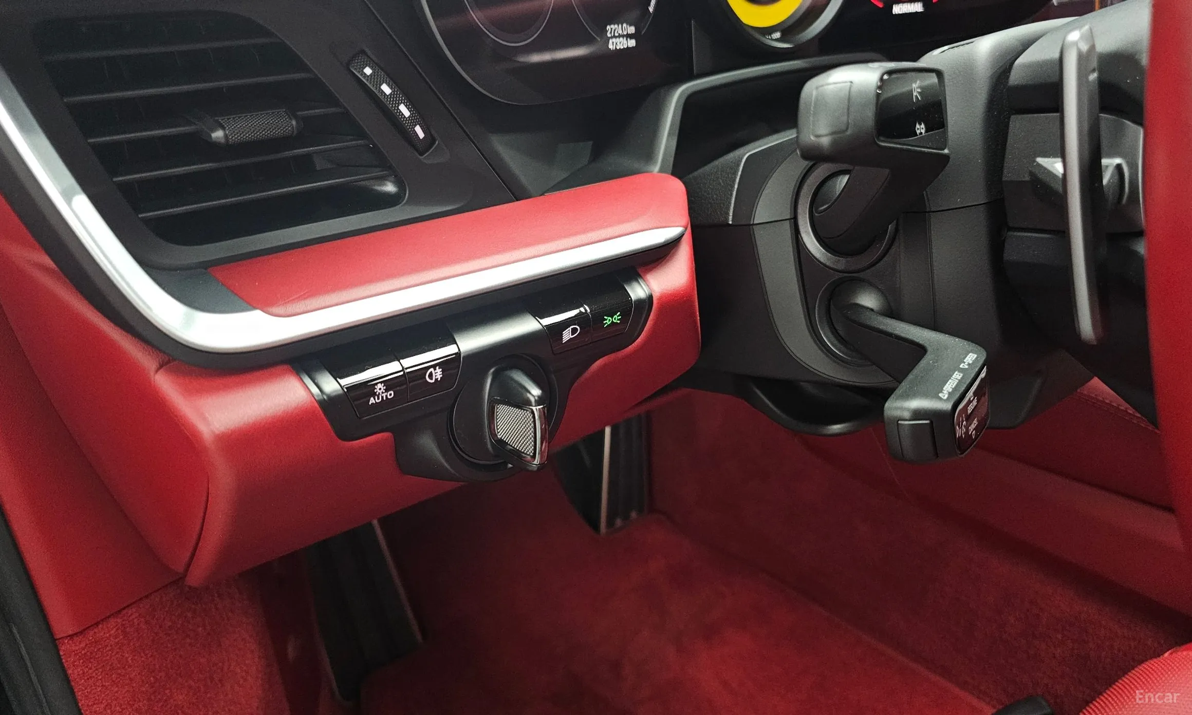 Porsche 911 (992) превью 18