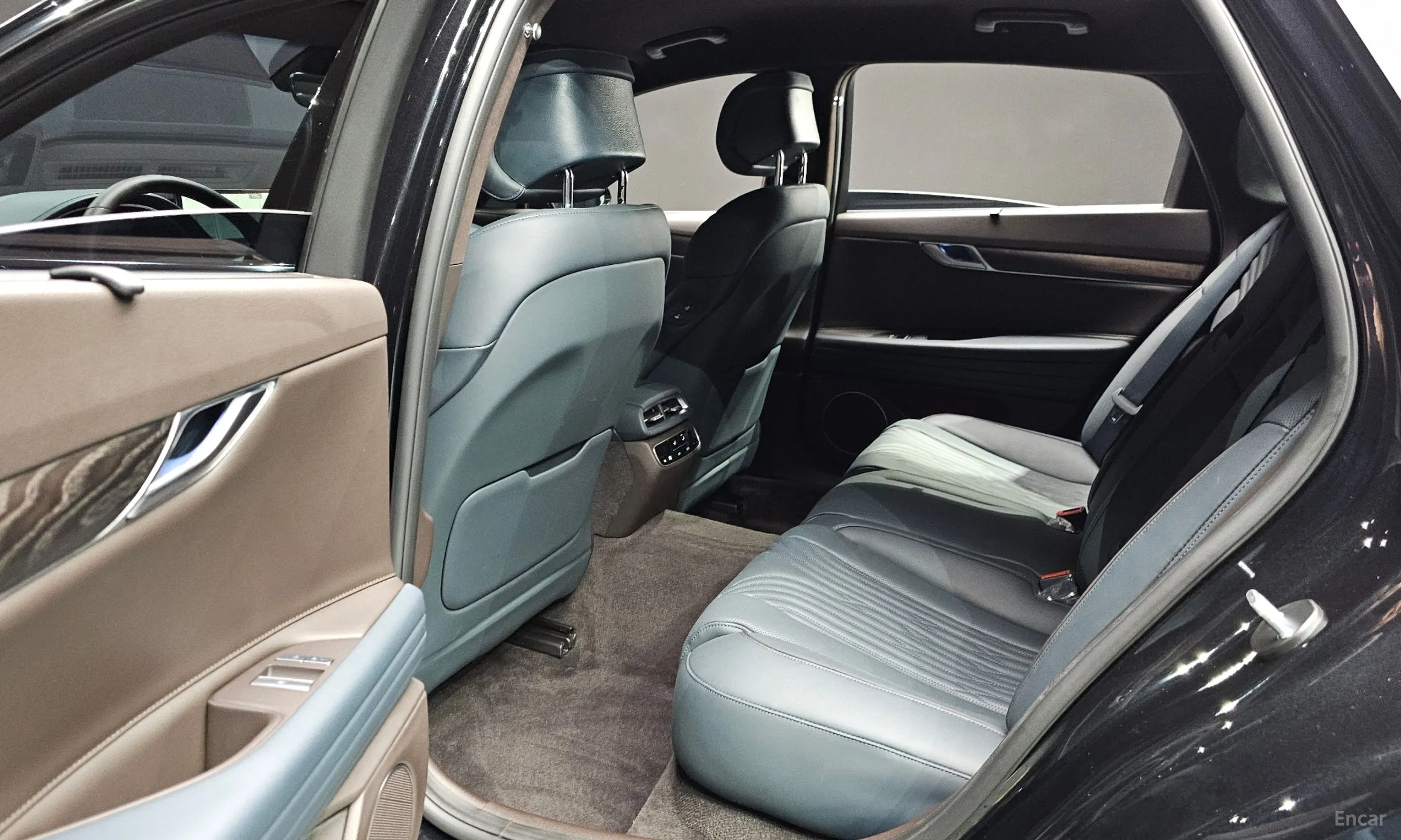 Genesis G80 (RG3) превью 12