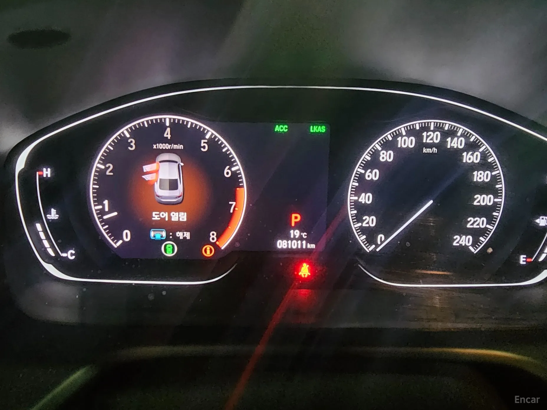Honda Accord 10th Generation превью 14