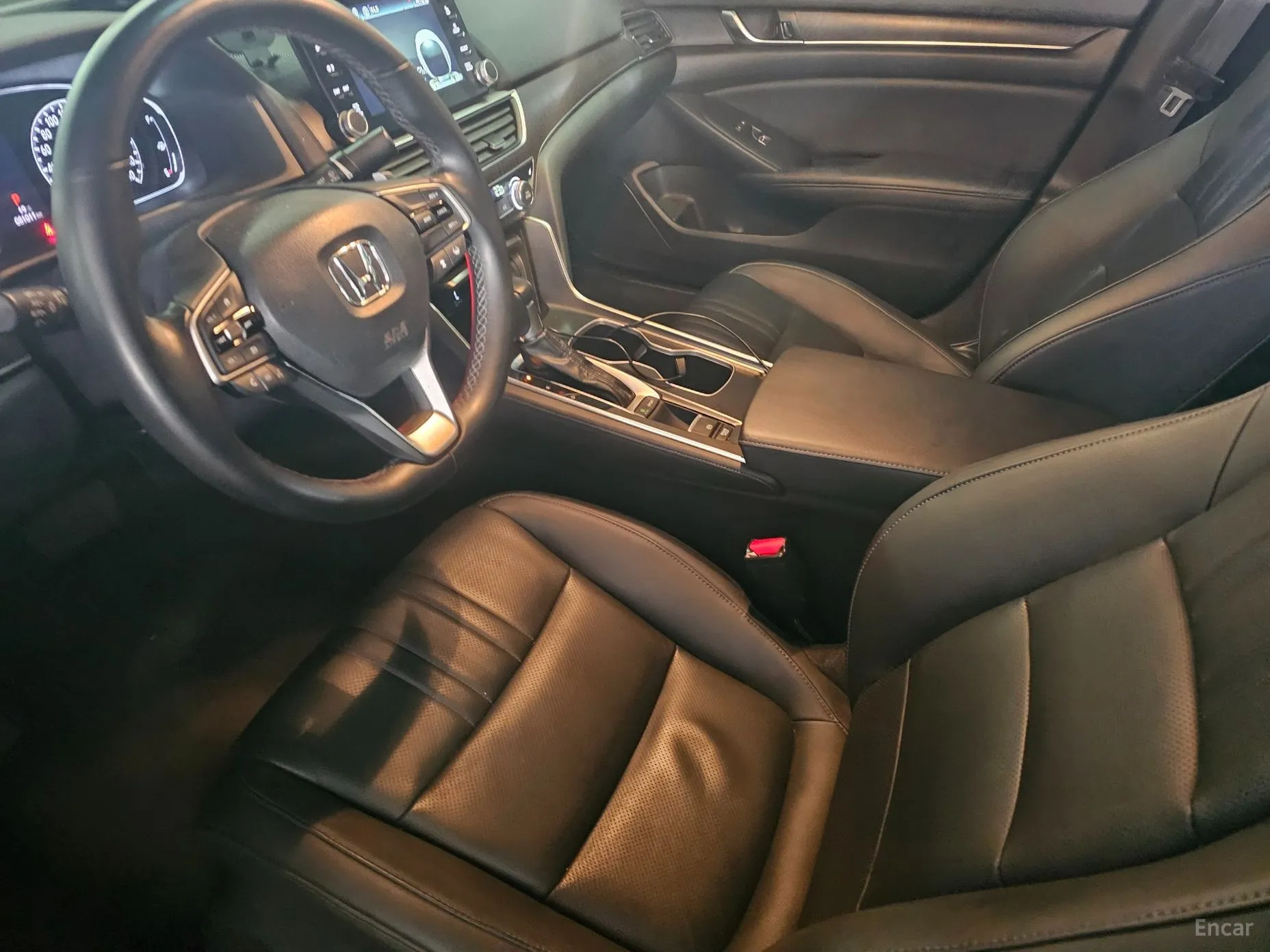 Honda Accord 10th Generation превью 7
