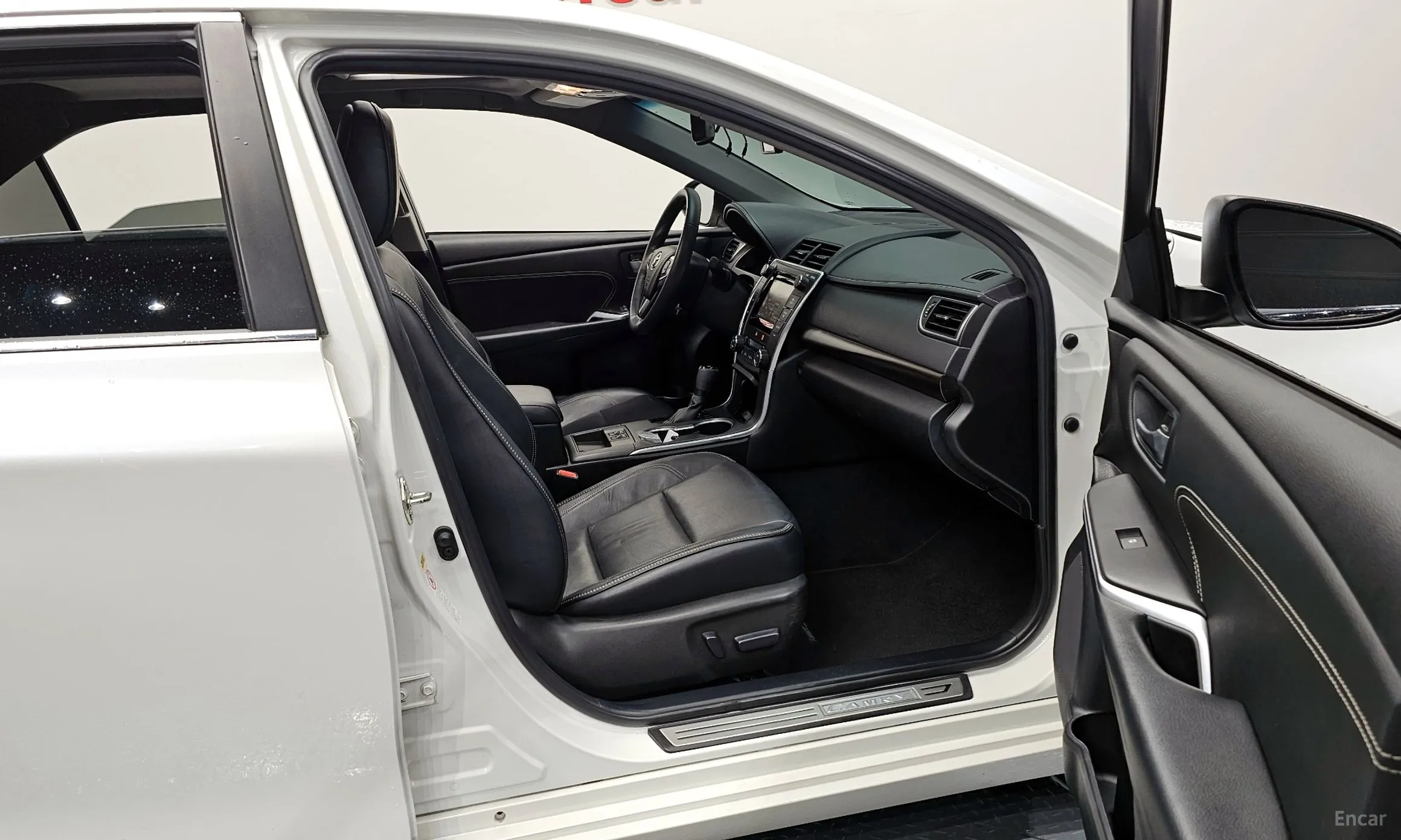 Toyota New Camry превью 11