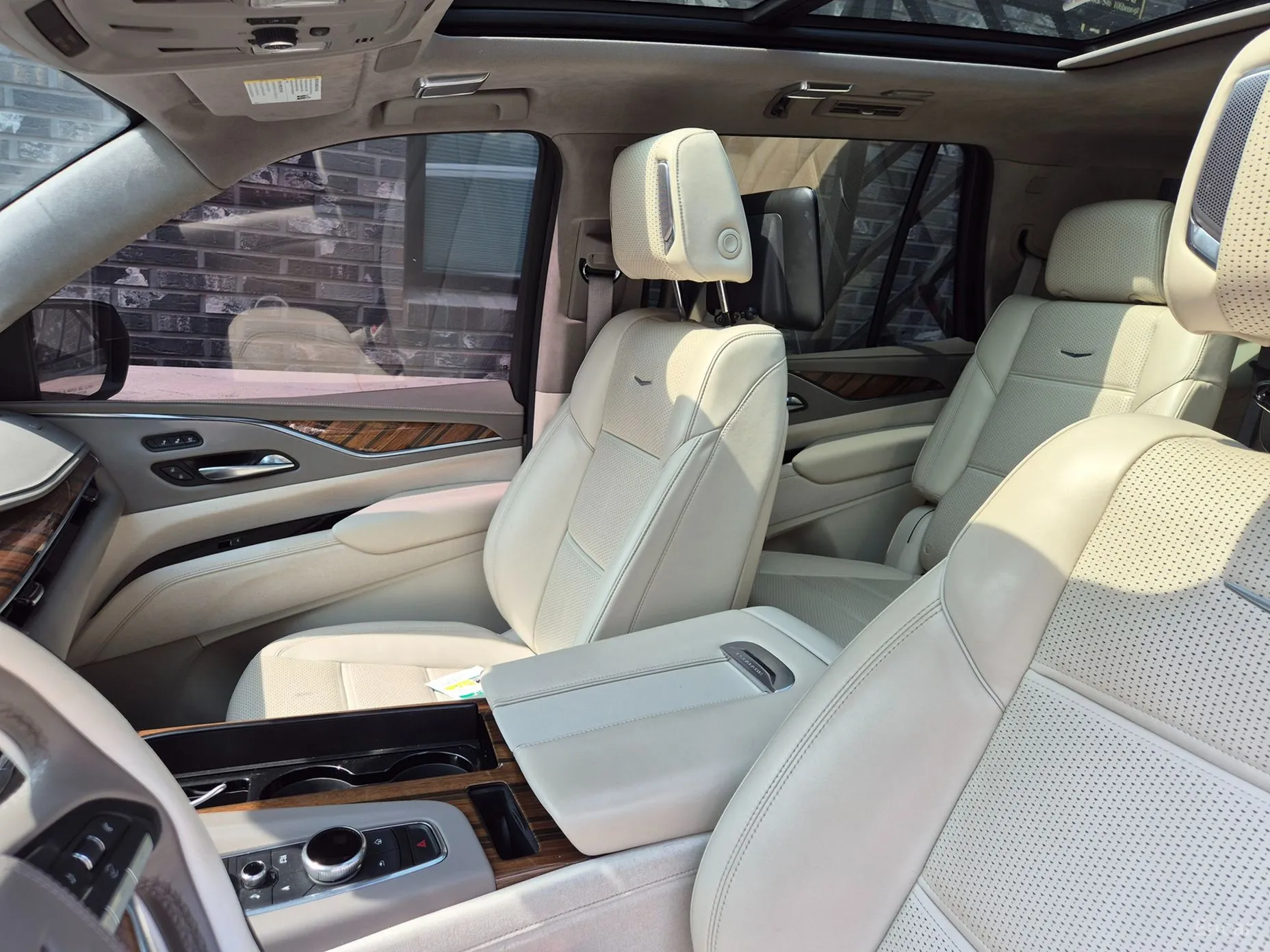 Cadillac Escalade 5th Generation превью 11